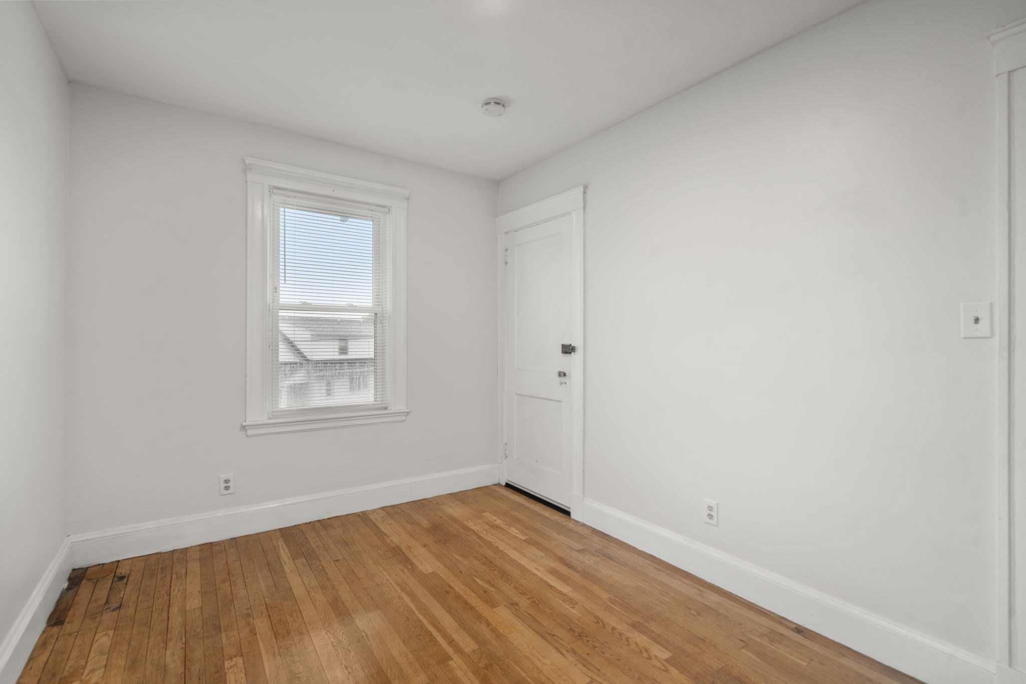 56 Edgecliff Rd, Watertown, MA 02472 - Image 29