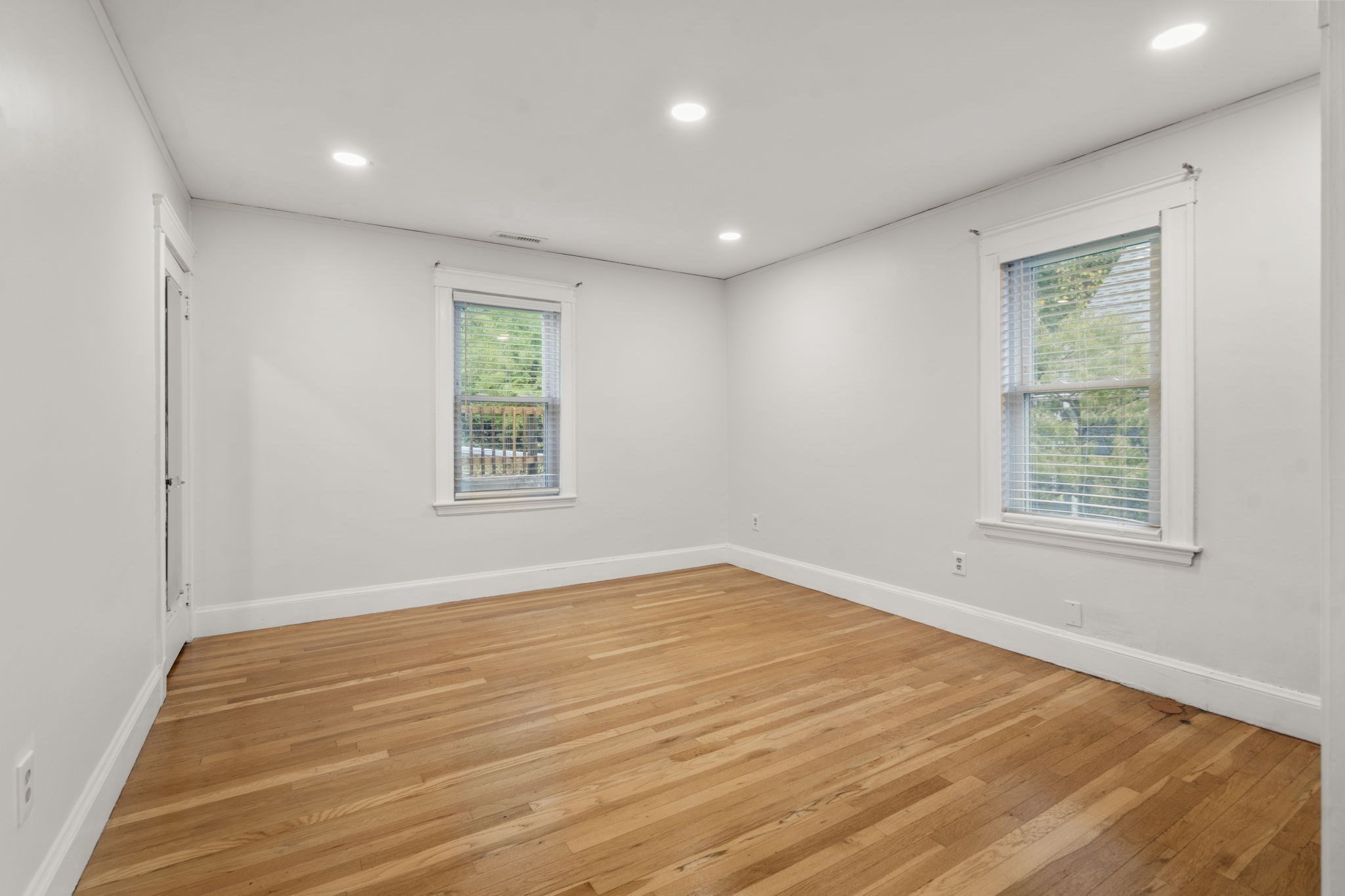 56 Edgecliff Rd, Watertown, MA 02472 - Image 32