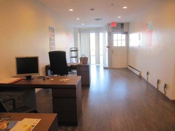 329 Newport Avenue Unit B, Quincy, MA 02170 - Image 3