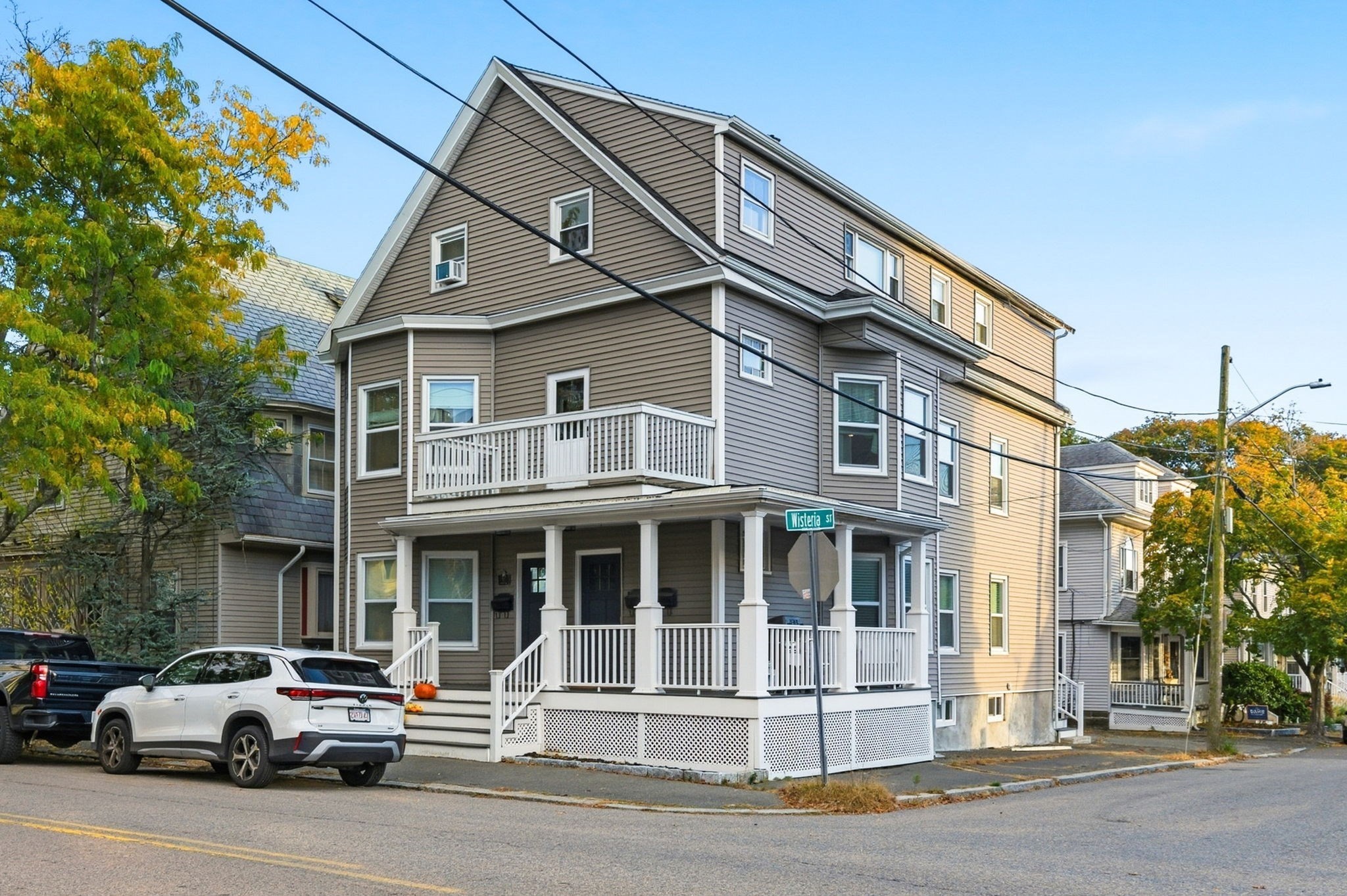 51 Ocean Ave, Salem, MA 01970