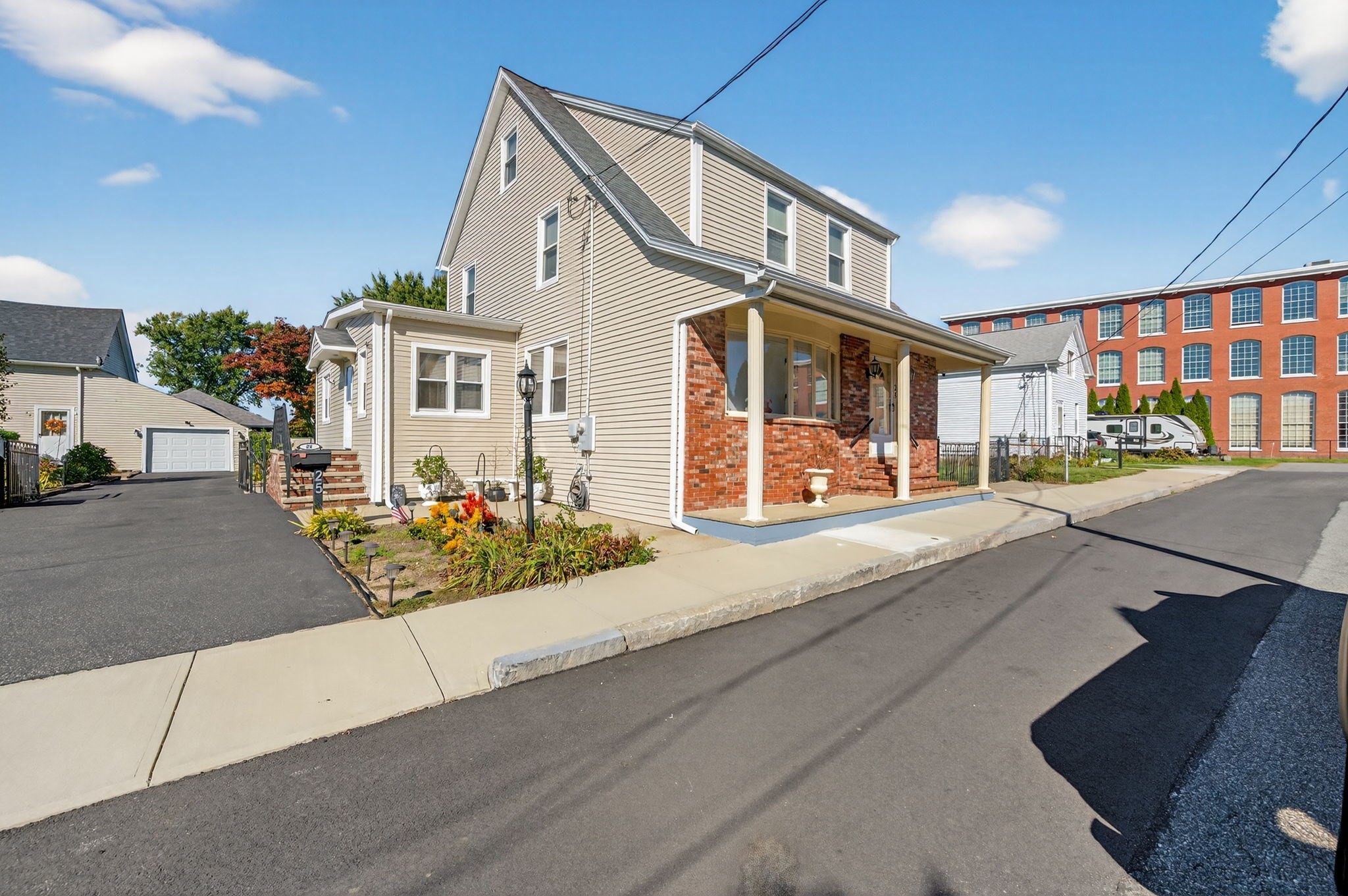 25 Winward St, Fall River, MA 02724 - Image 11