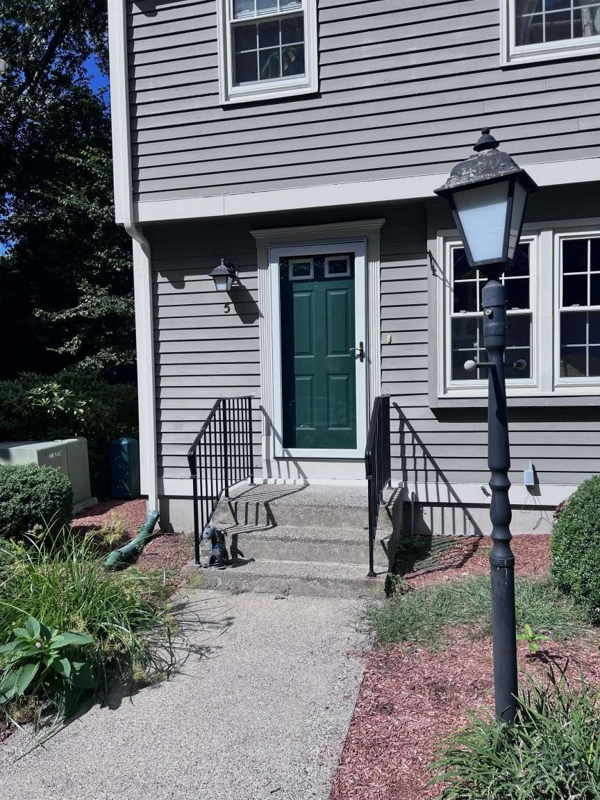 145 South St Unit 5, Walpole, MA 02081