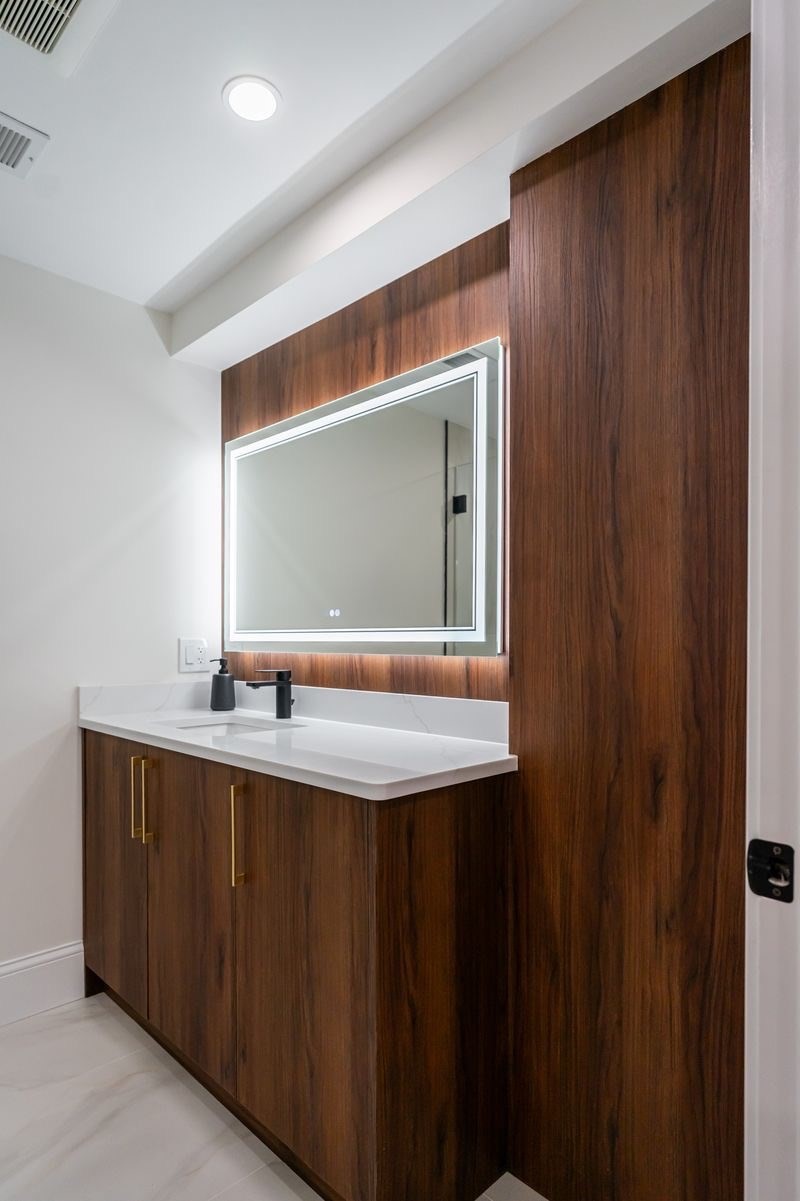 98 Hunnewell St, Needham, MA 02494 - Image 32