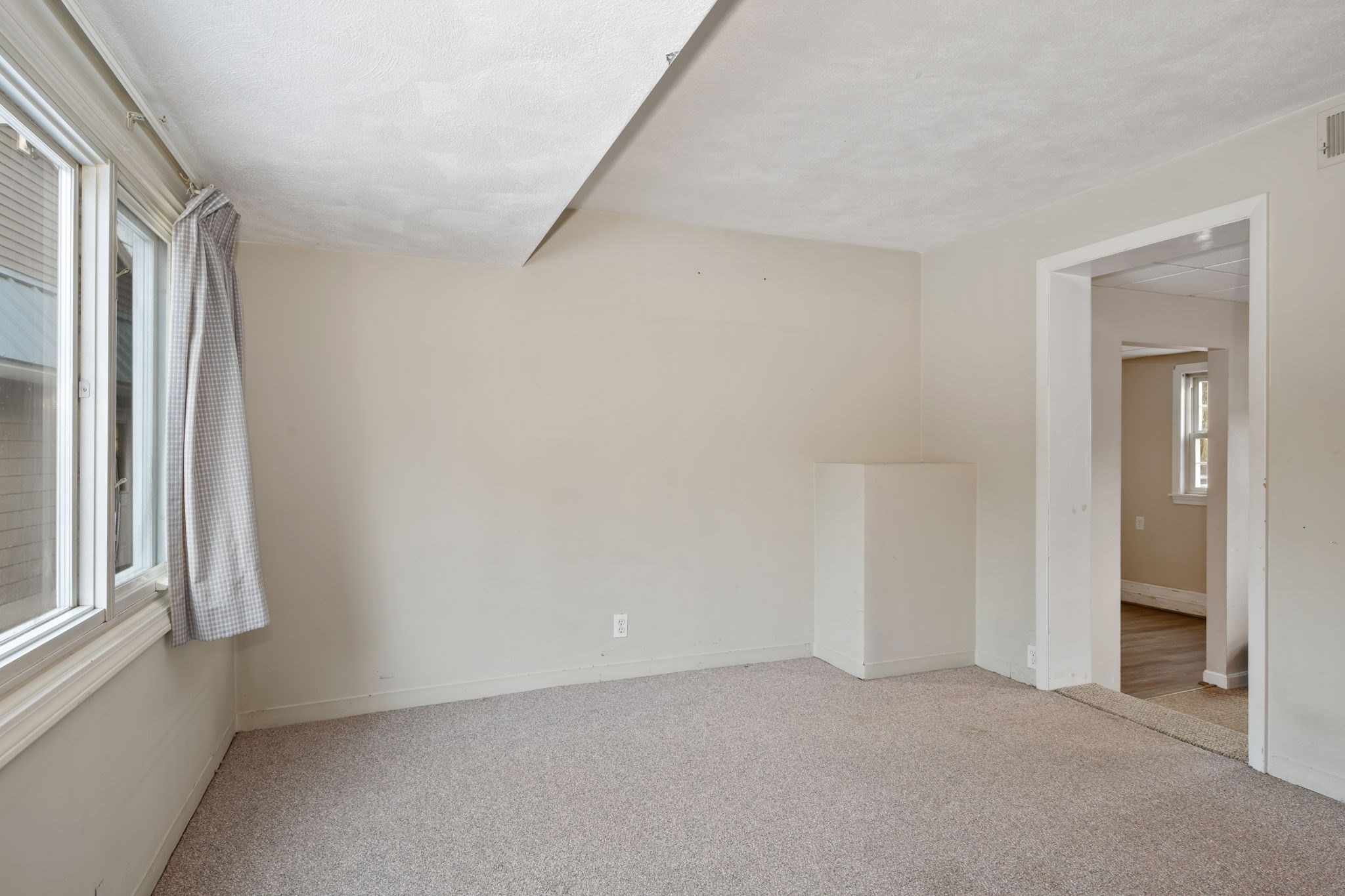 216 Boston Rd, Southborough, MA 01772 - Image 16