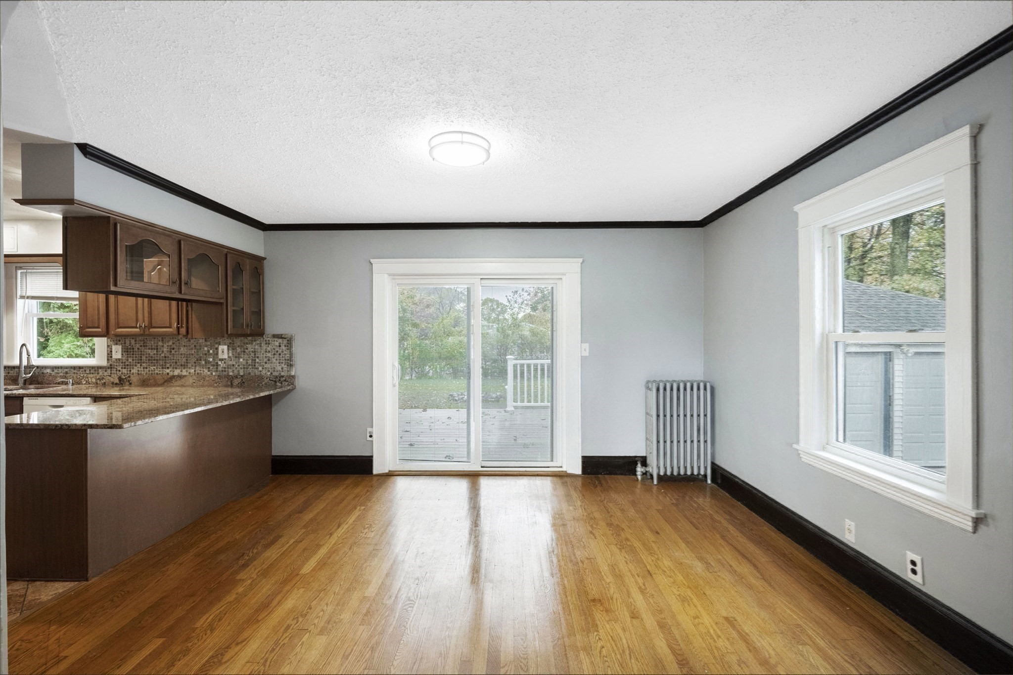 589 Sunderland Rd, Worcester, MA 01604 - Image 22