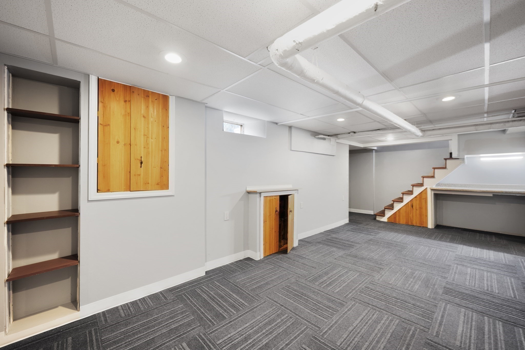 589 Sunderland Rd, Worcester, MA 01604 - Image 31