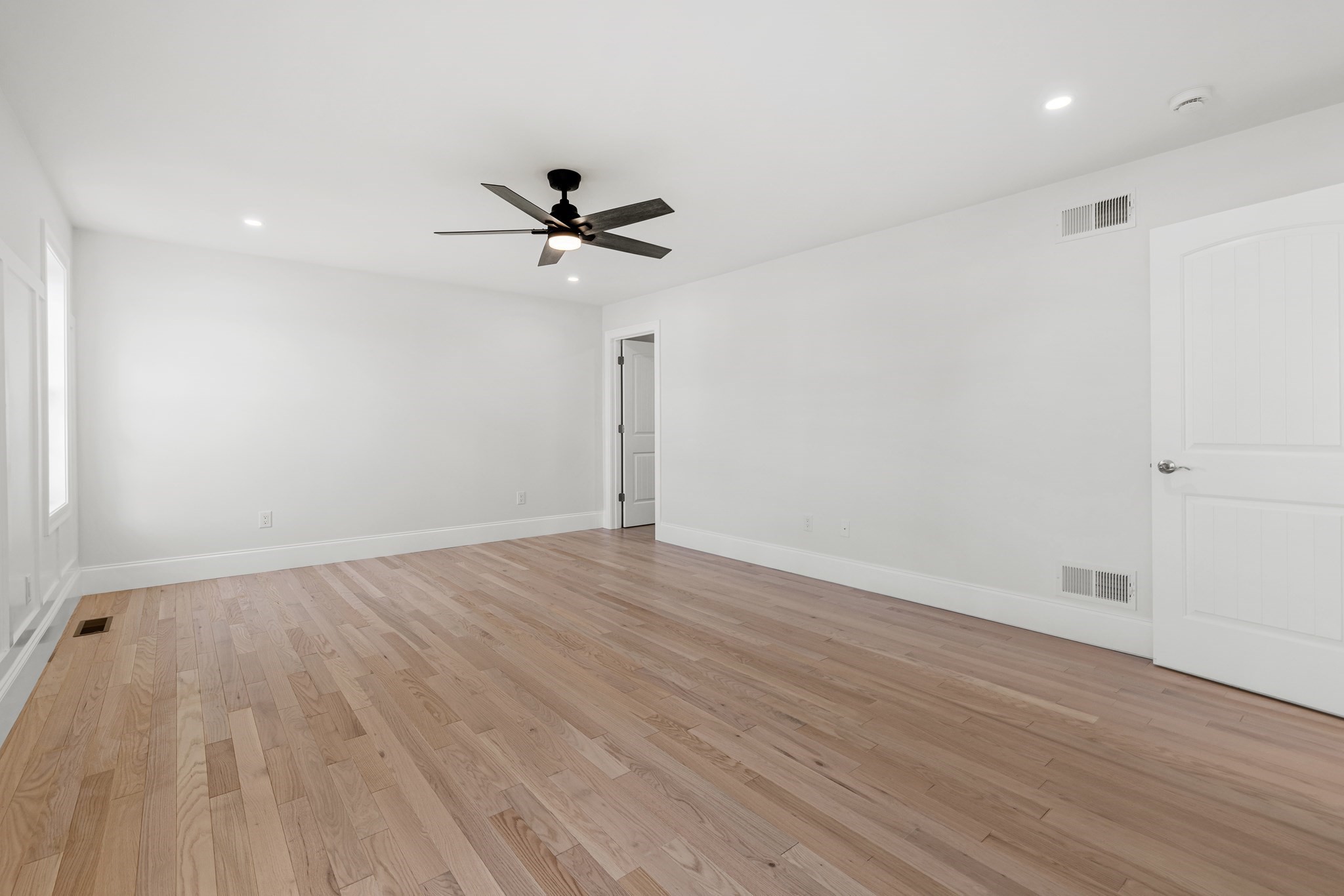 312 Old Westport Rd, Dartmouth, MA 02747 - Image 19