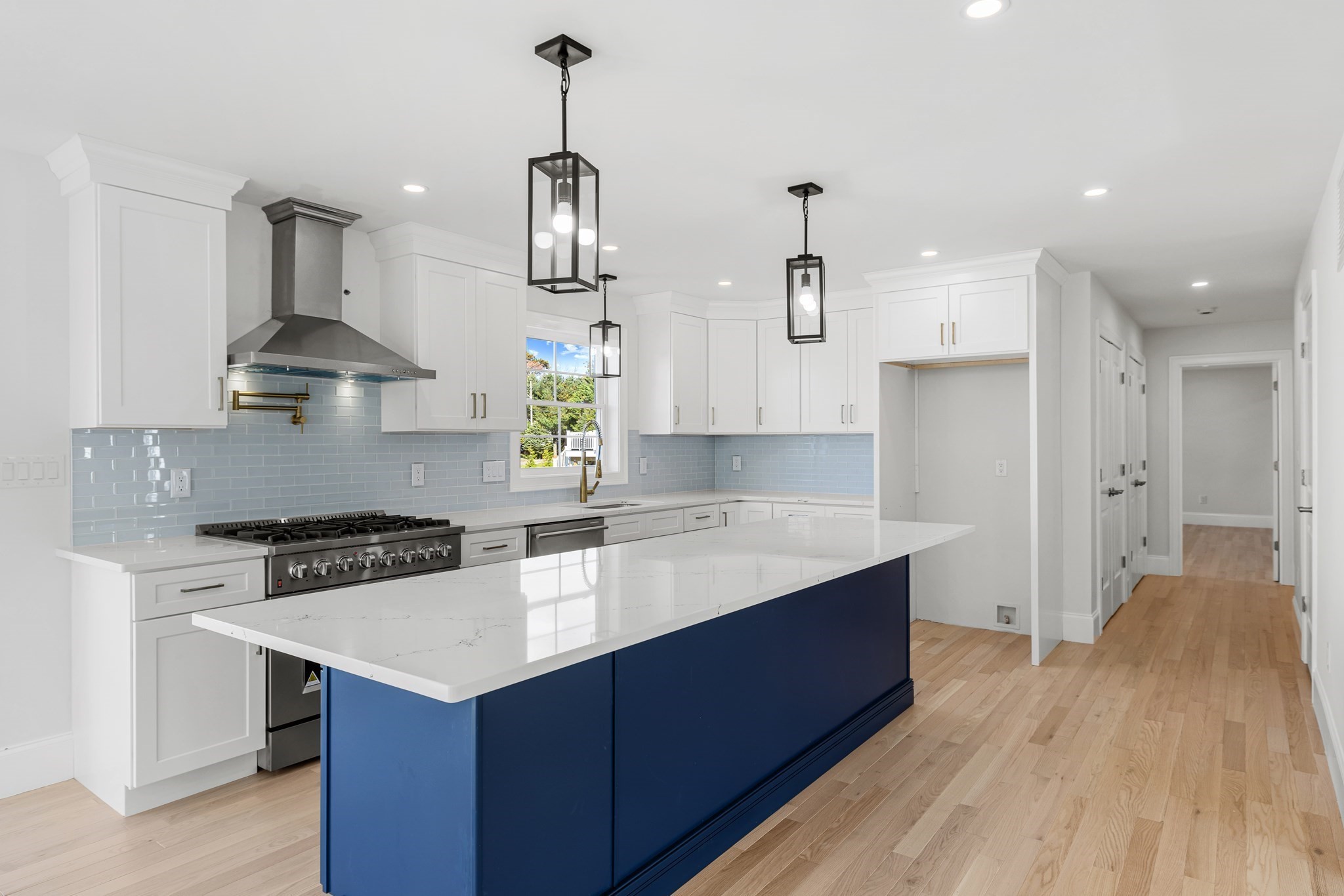 312 Old Westport Rd, Dartmouth, MA 02747 - Image 7