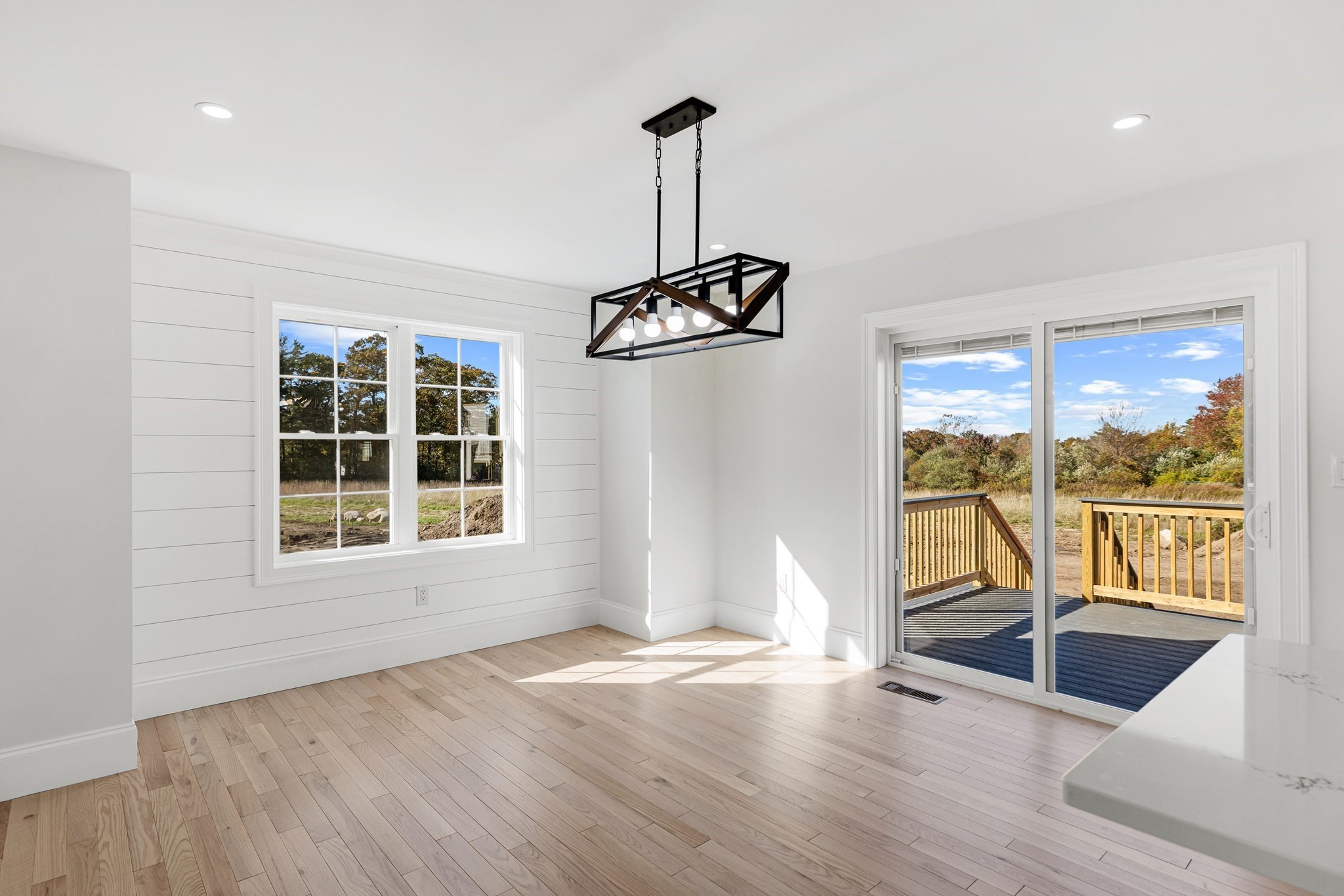 312 Old Westport Rd, Dartmouth, MA 02747 - Image 10