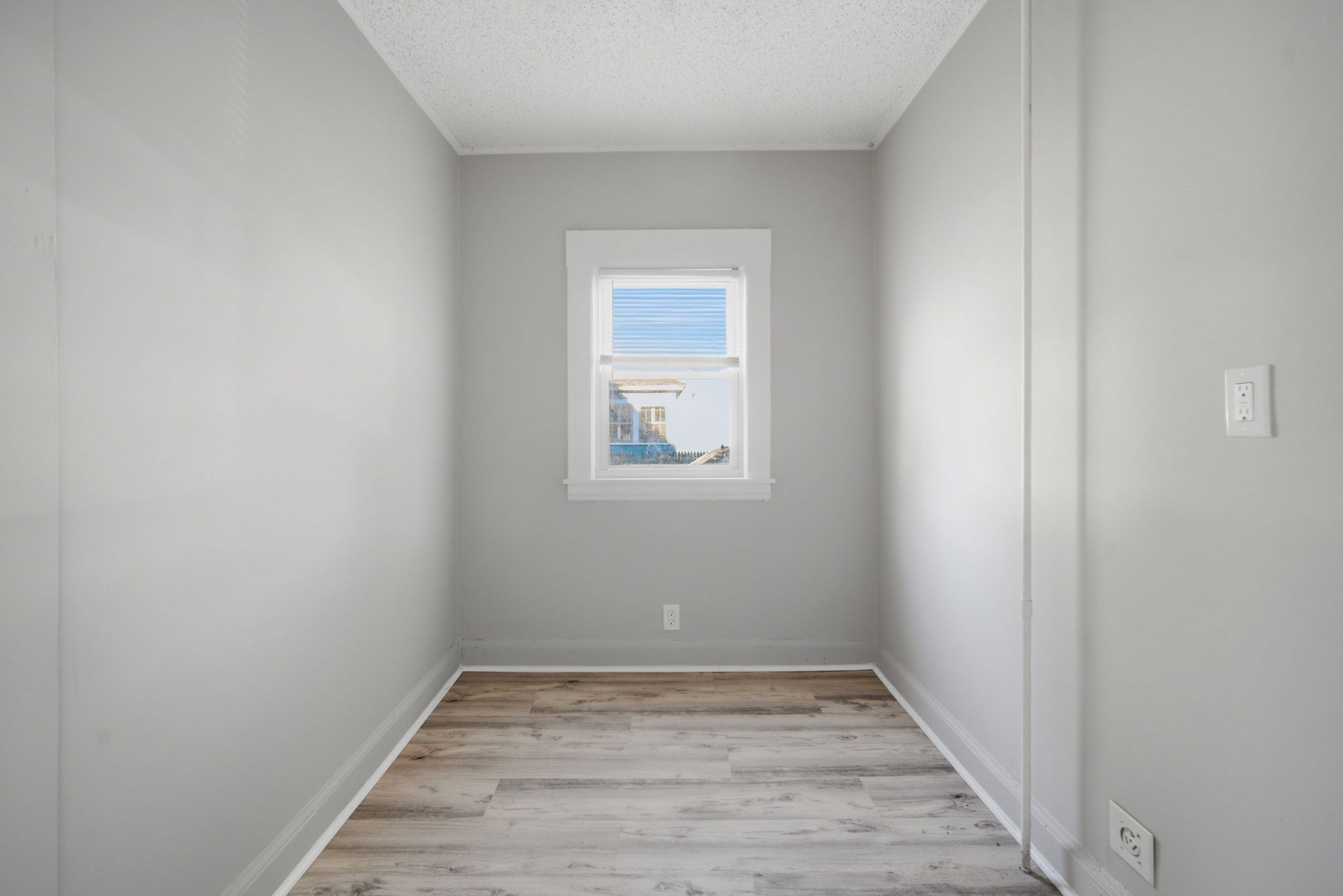 35 Whittier St, Springfield, MA 01108 - Image 10