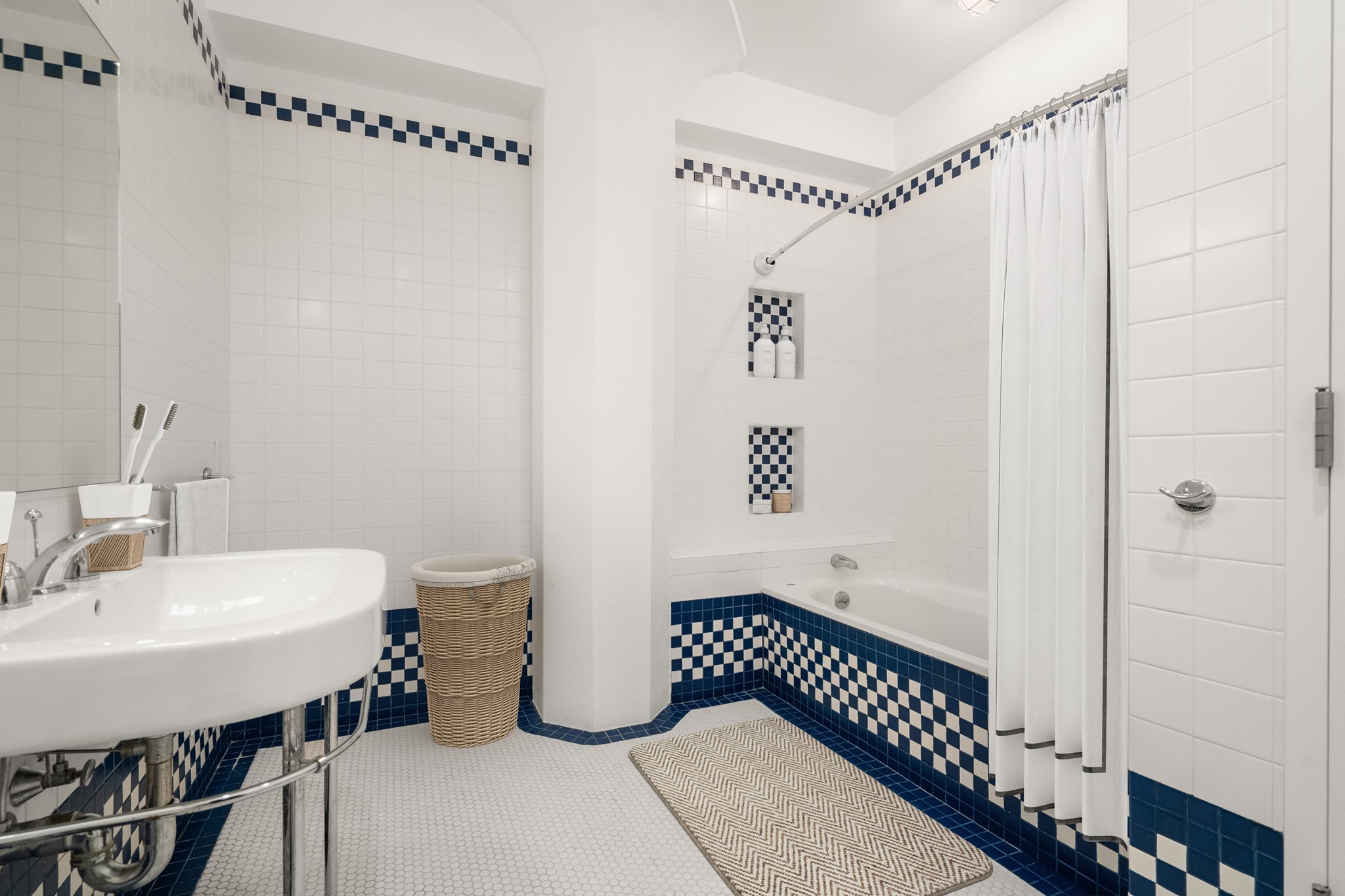 453 Washington Unit 11B, Downtown, Boston, MA 02111 - Image 19