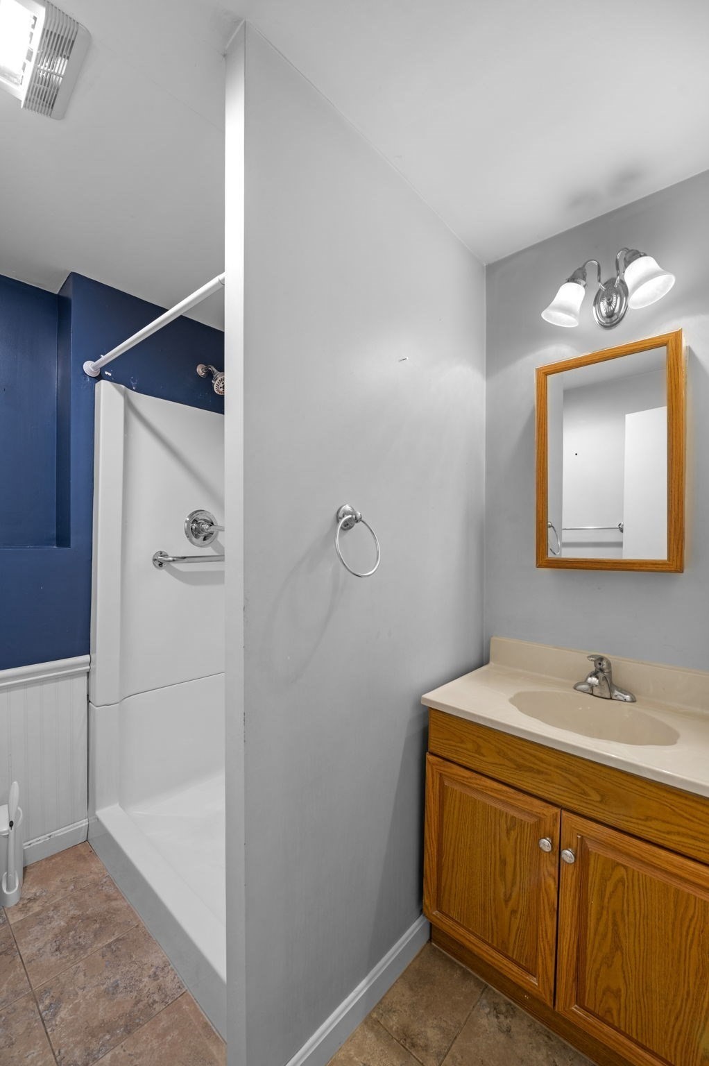 25 Thayer St, Methuen, MA 01844 - Image 28