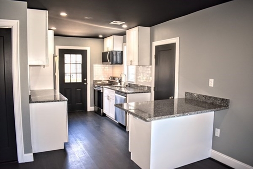 2 Sunnyside St., Apt 2