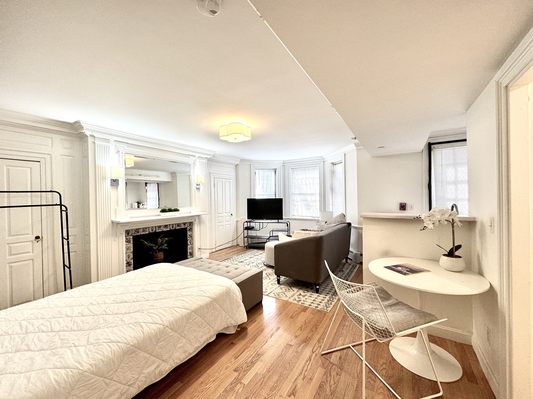 11 Hereford St, Back Bay, Boston, MA 02115 - Image 11
