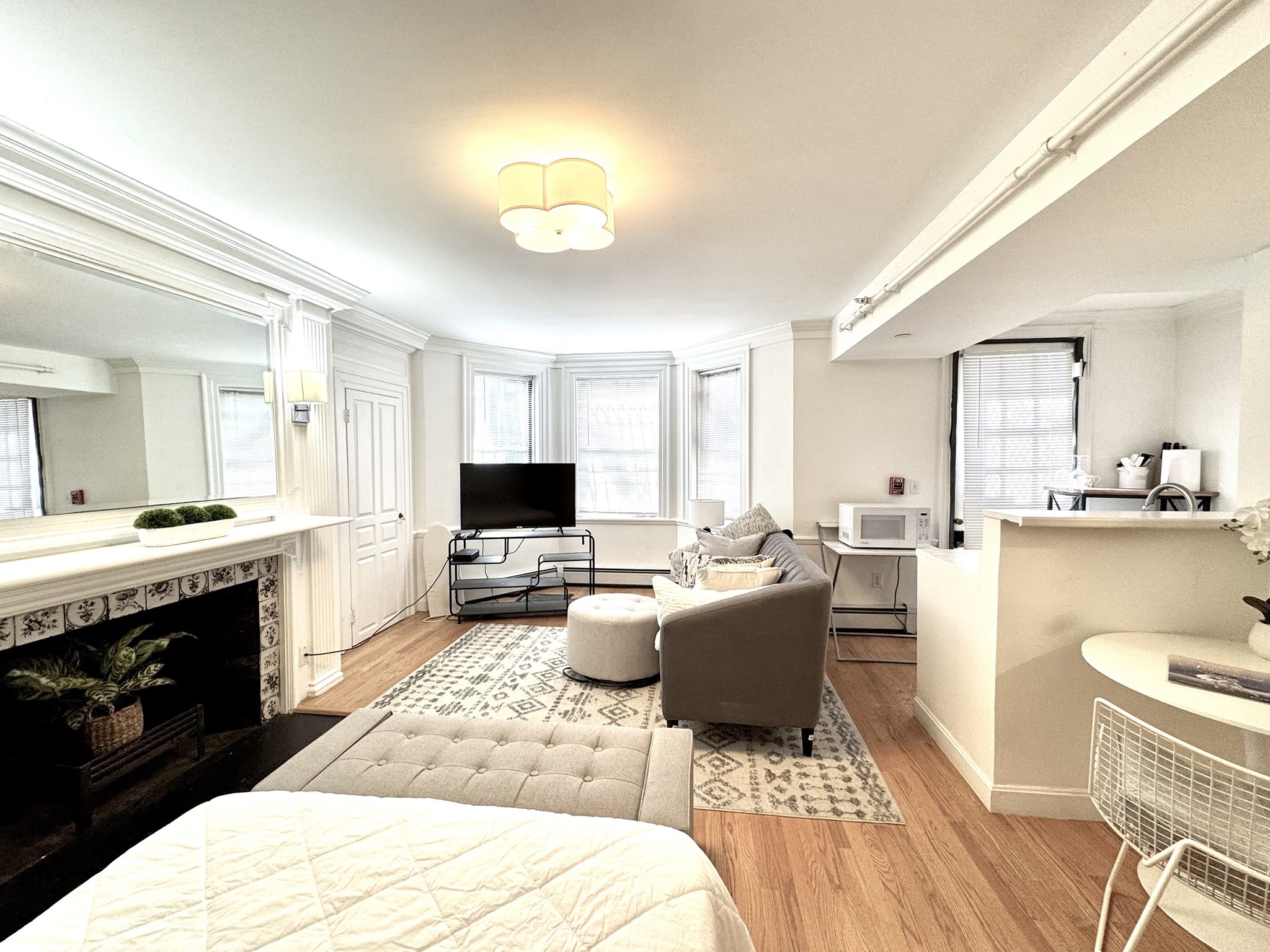 11 Hereford St, Back Bay, Boston, MA 02115 - Image 12