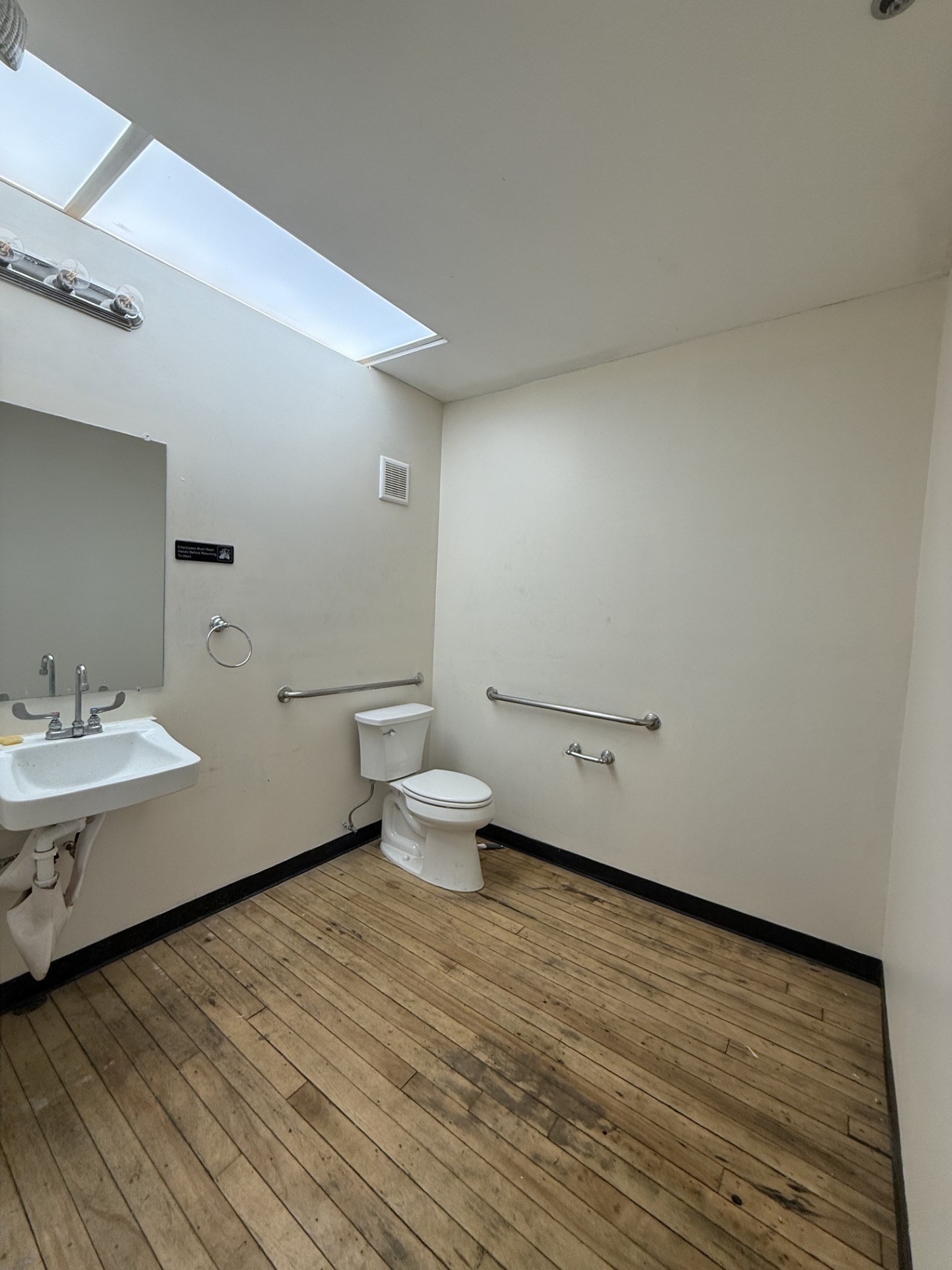 94 River St, Haverhill, MA 01830 - Image 4