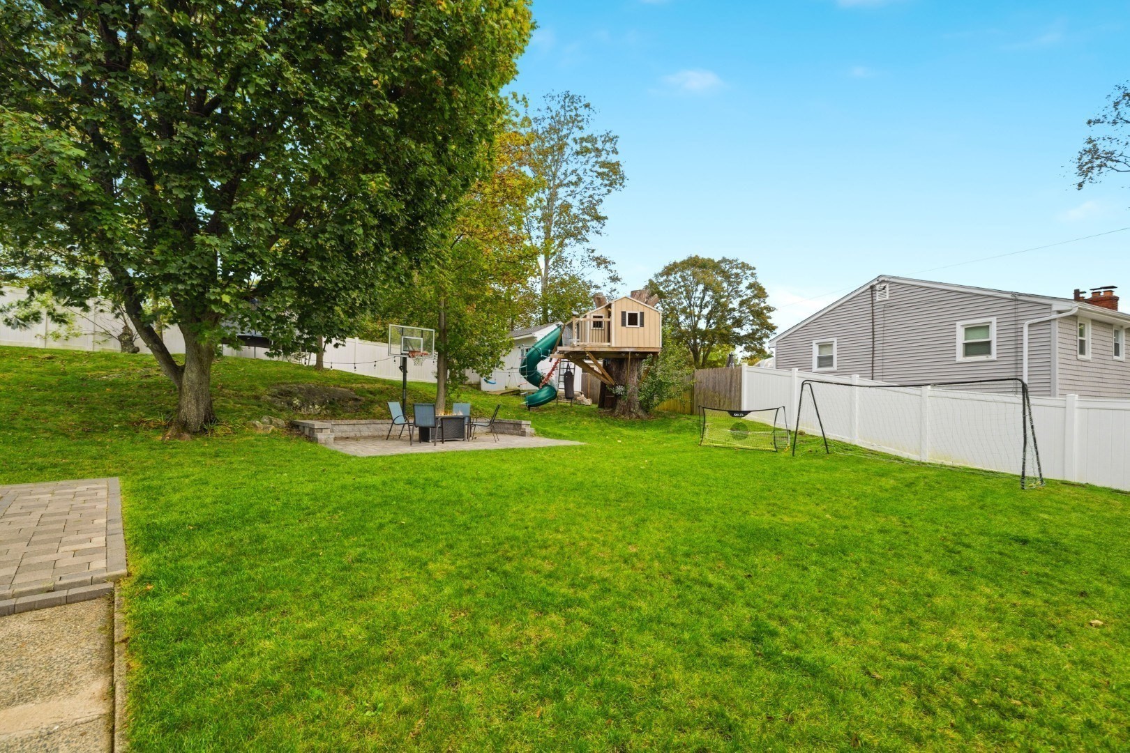 176 Marlborough Rd, Salem, MA 01970 - Image 37