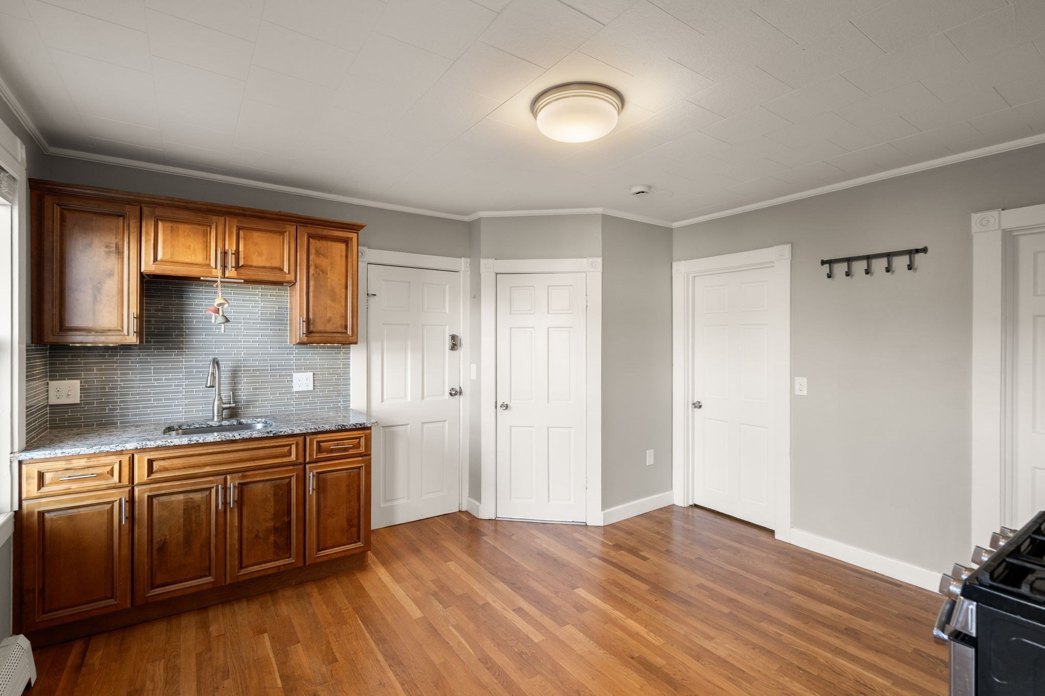 55 Butler St, Salem, MA 01970 - Image 8