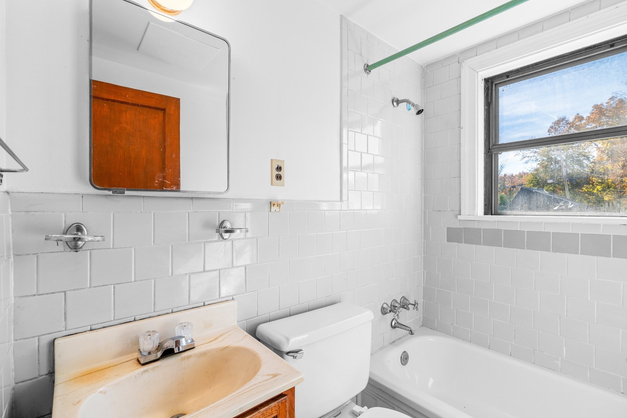 6 Kendal Dr, Woburn, MA 01801 - Image 14