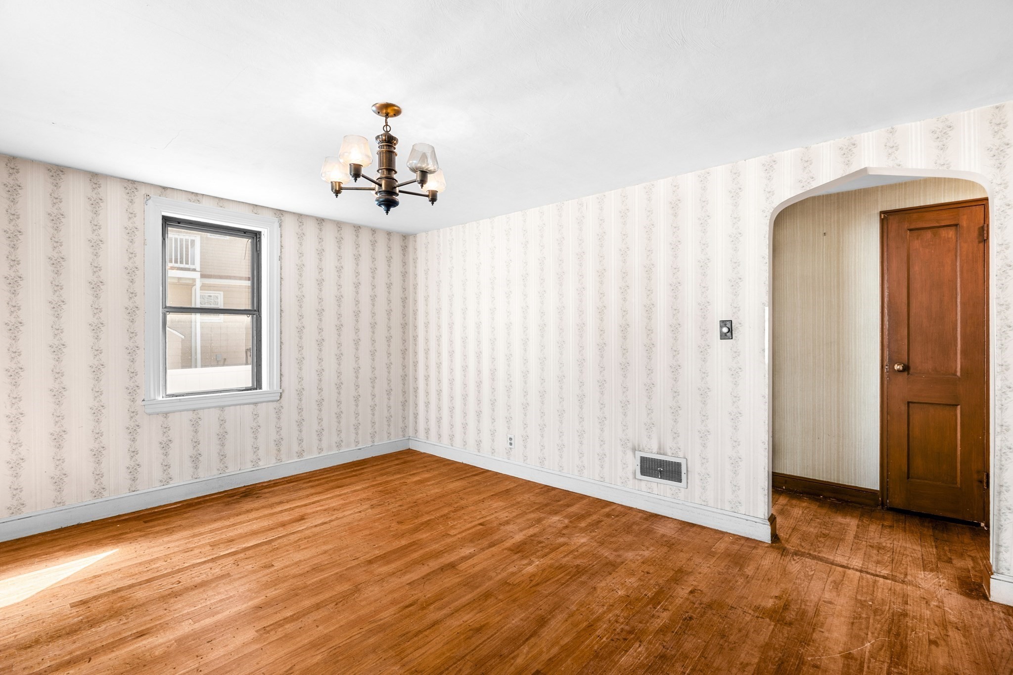 6 Kendal Dr, Woburn, MA 01801 - Image 6