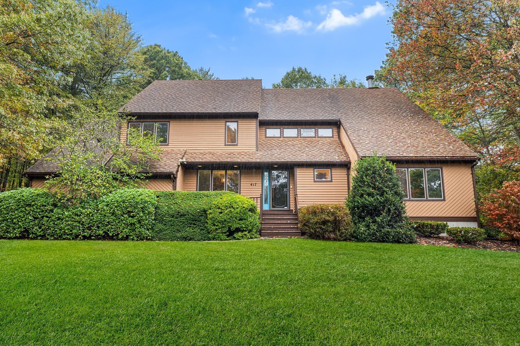 417 Birchbark Dr, Hanson, MA 02341 - Image 2