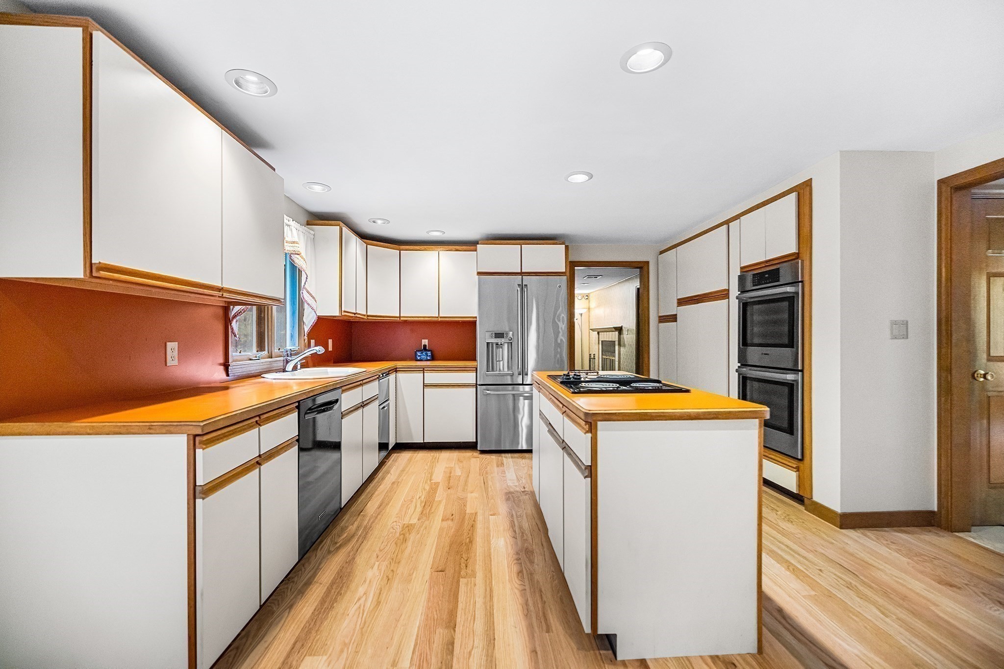 417 Birchbark Dr, Hanson, MA 02341 - Image 8