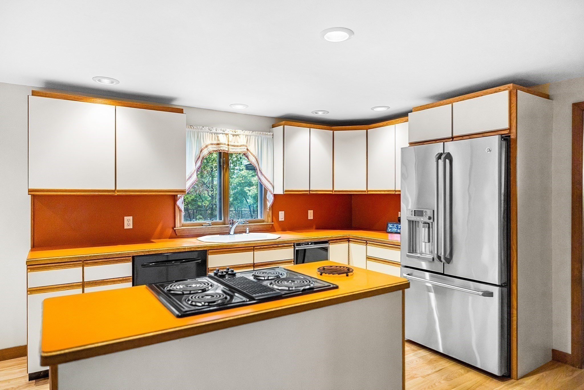 417 Birchbark Dr, Hanson, MA 02341 - Image 9