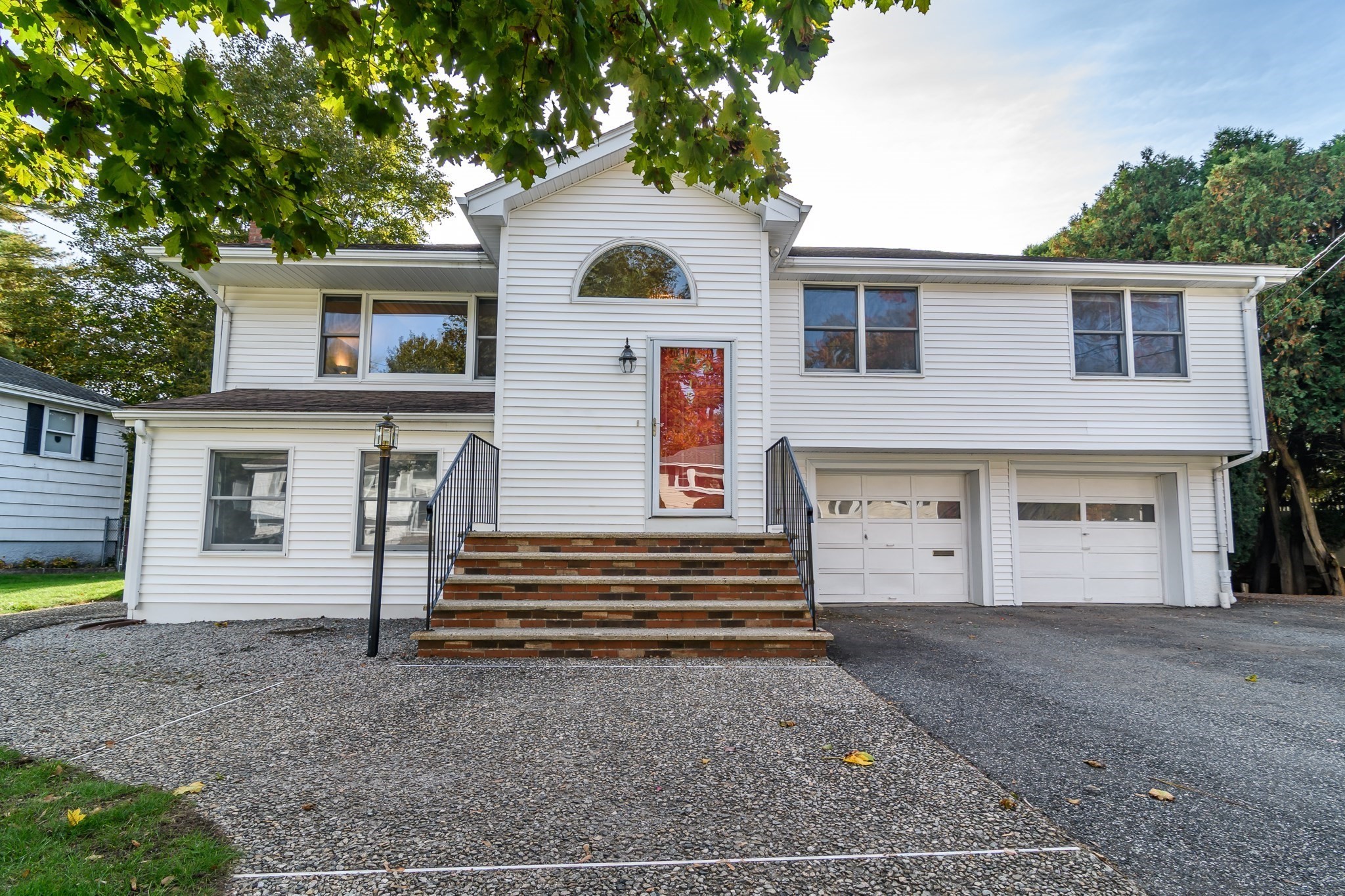 15 Mackintosh Avenue, Needham, MA 02492