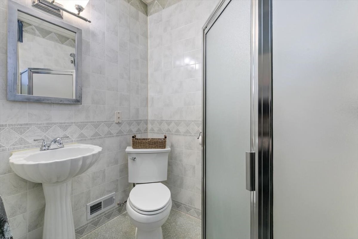 3 Useadoor Street, Middleton, MA 01949 - Image 19