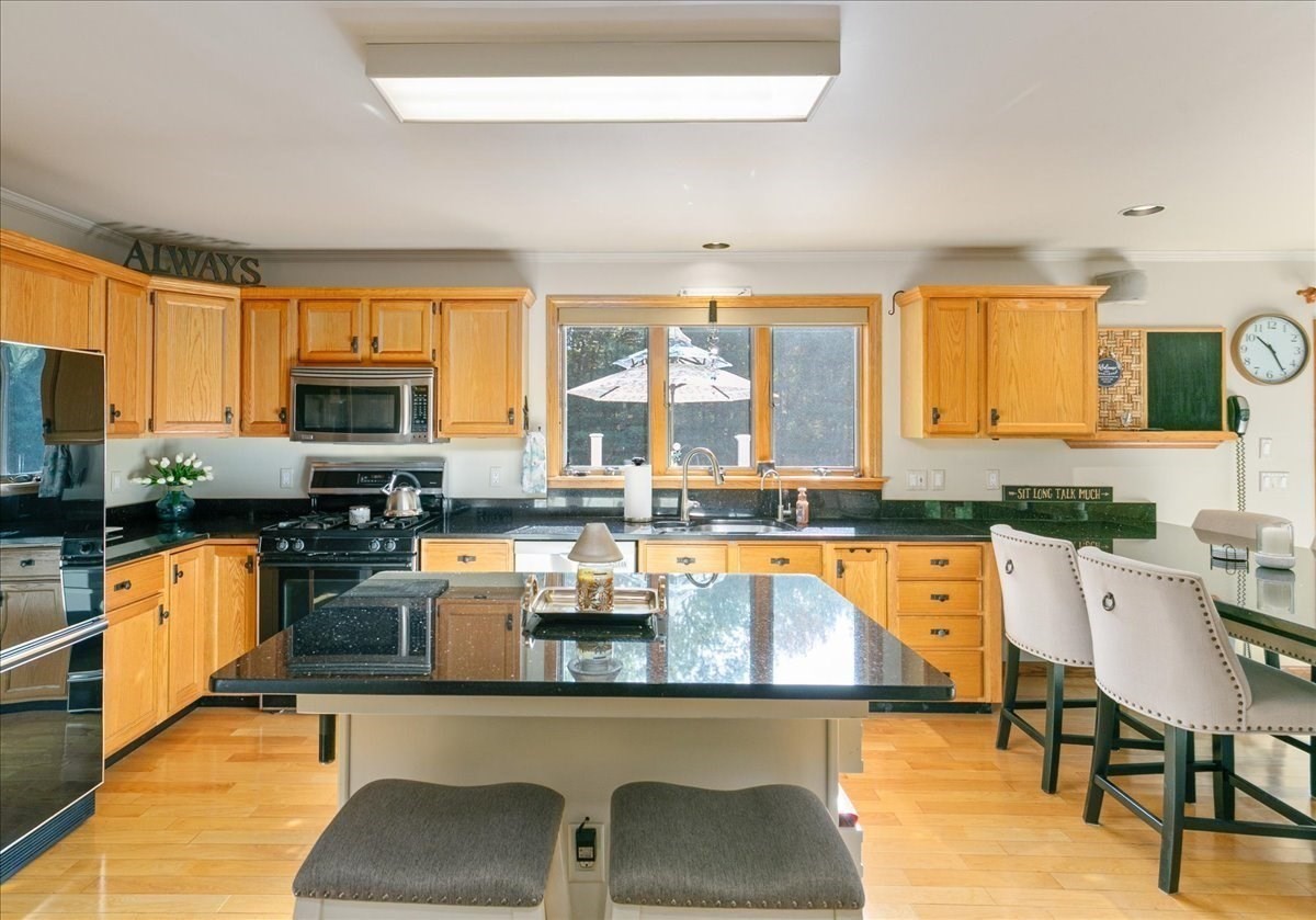 3 Useadoor Street, Middleton, MA 01949 - Image 3