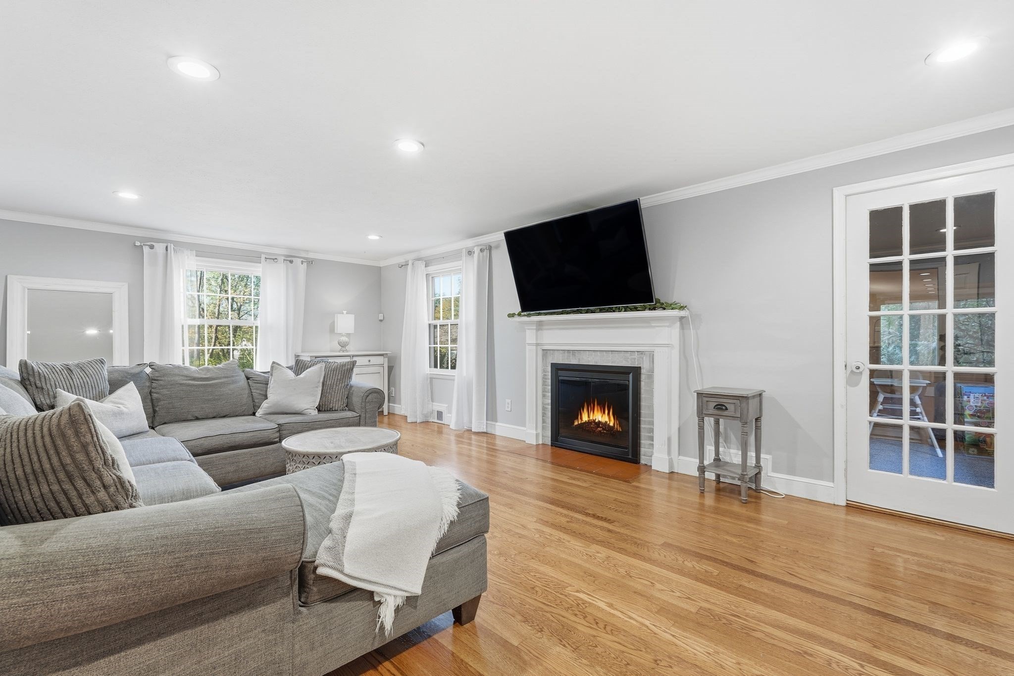 2 Vista Rd, Wilbraham, MA 01095 - Image 8