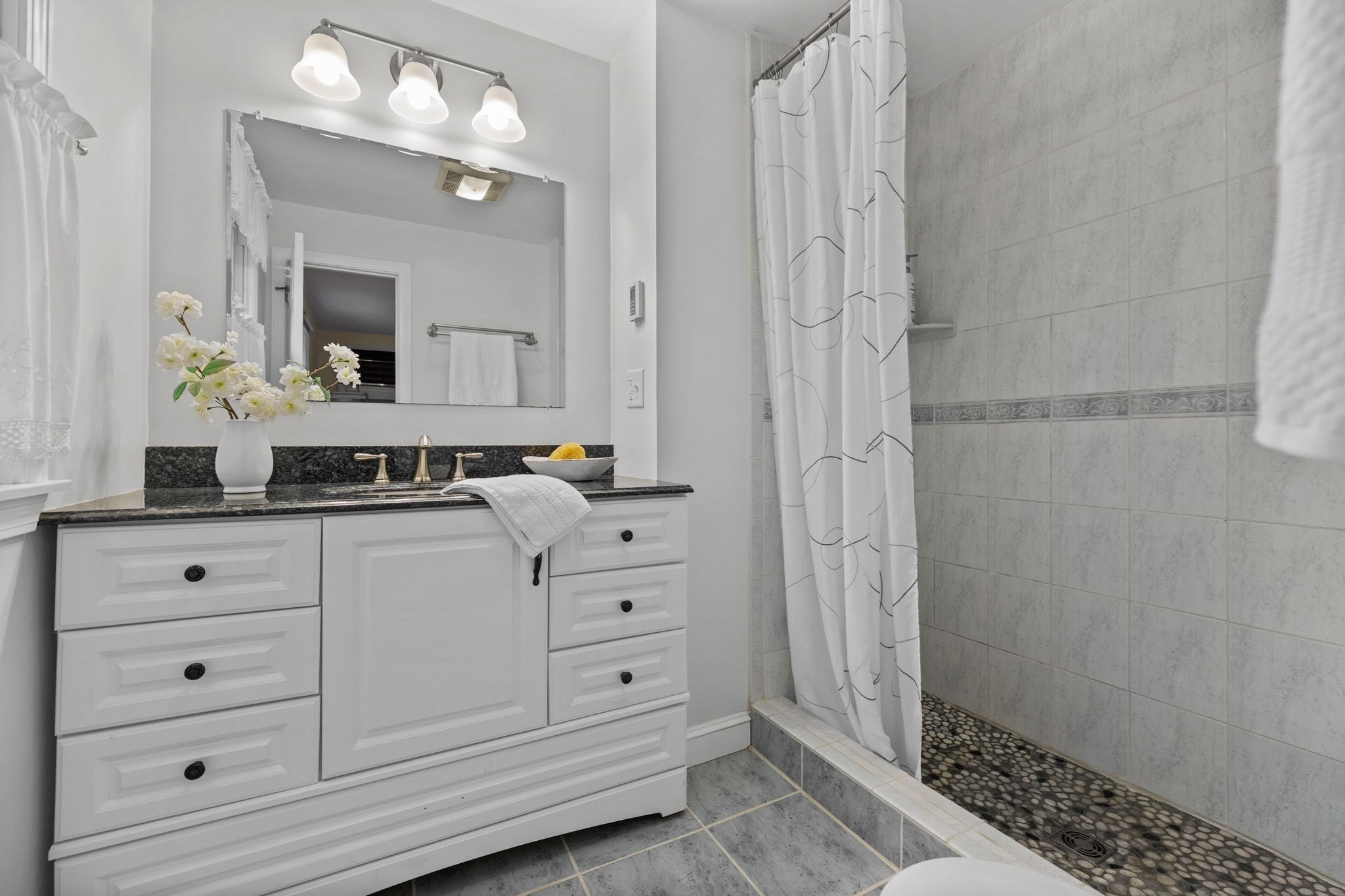 8 Athena Cir, Andover, MA 01810 - Image 19