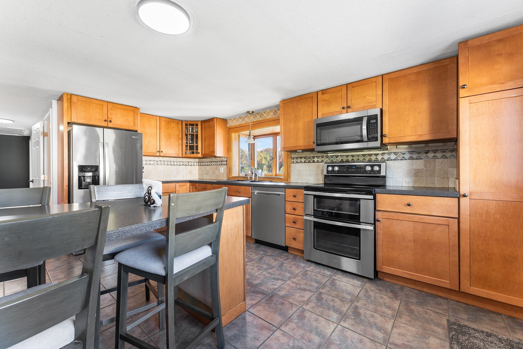 850 Hortonville Rd, Swansea, MA 02777 - Image 6