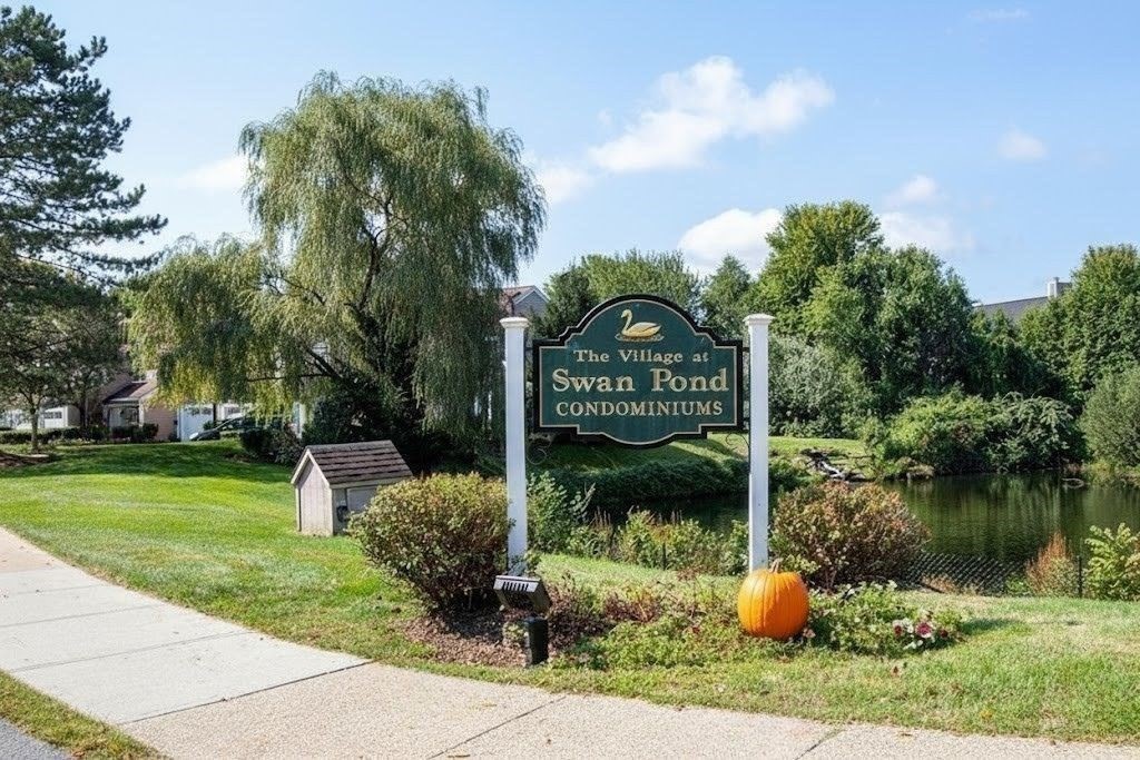 18 Teal Cir Unit 18, Walpole, MA 02081 - Image 4