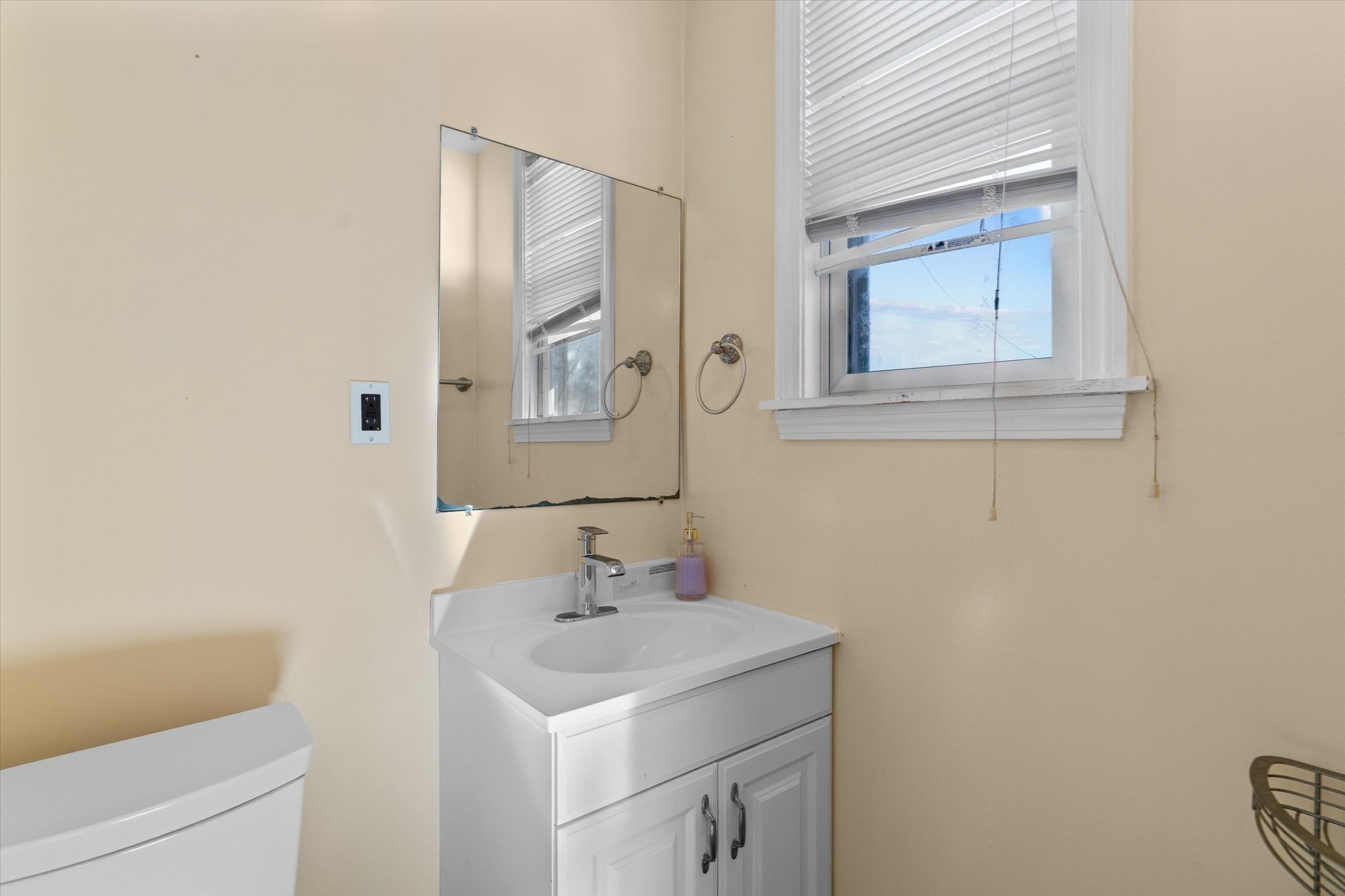 30 Adams St, Lynn, MA 01902 - Image 20