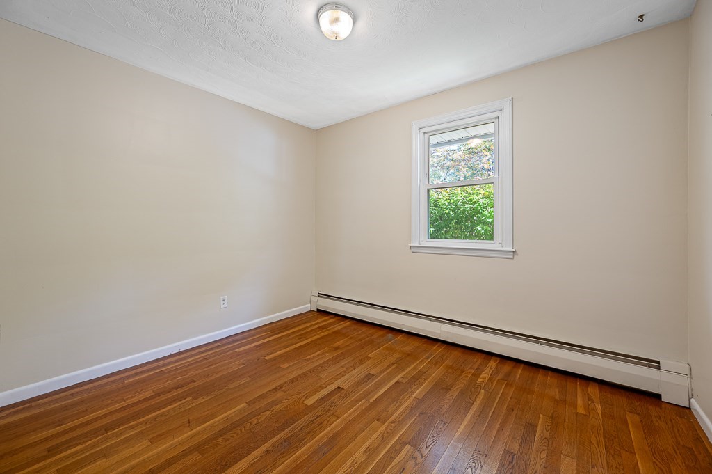 4 Harold St, Worcester, MA 01604 - Image 11