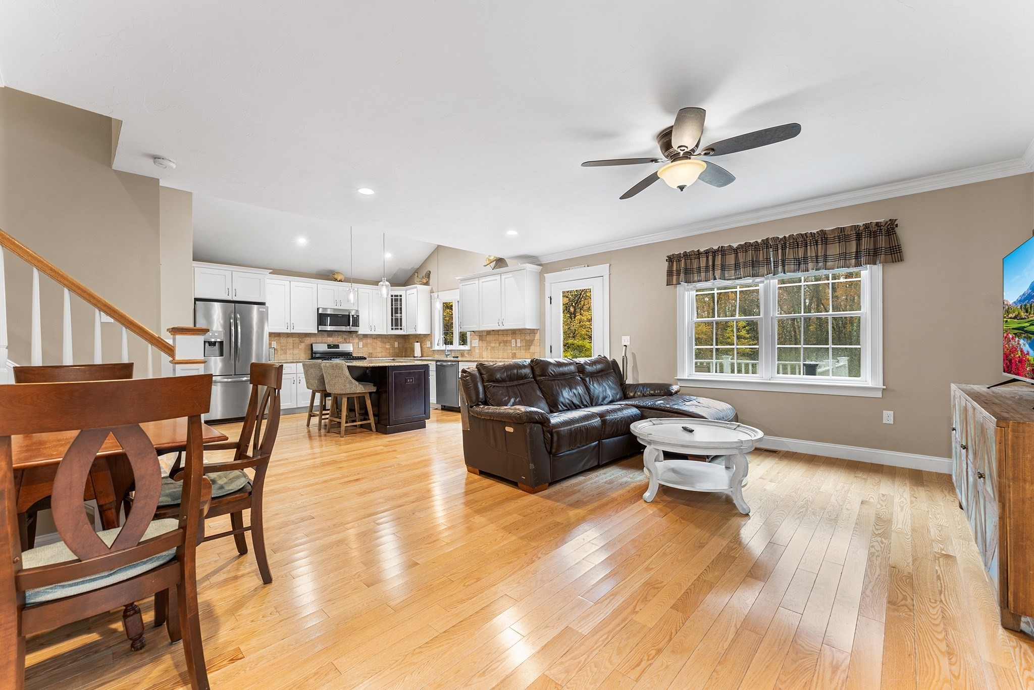 22 Washington St, Mendon, MA 01756 - Image 4