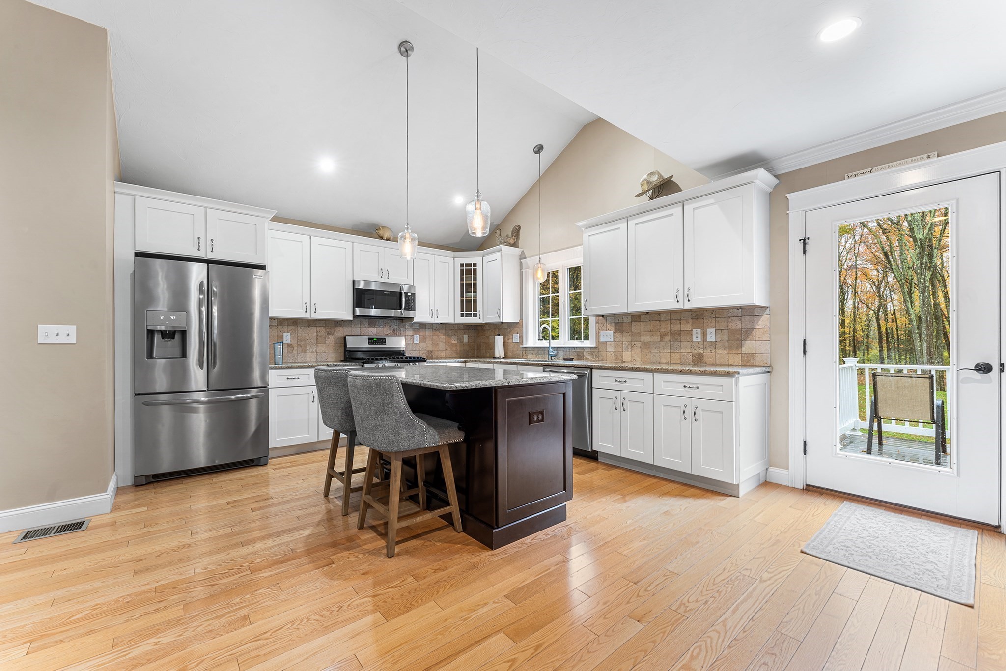 22 Washington St, Mendon, MA 01756 - Image 6