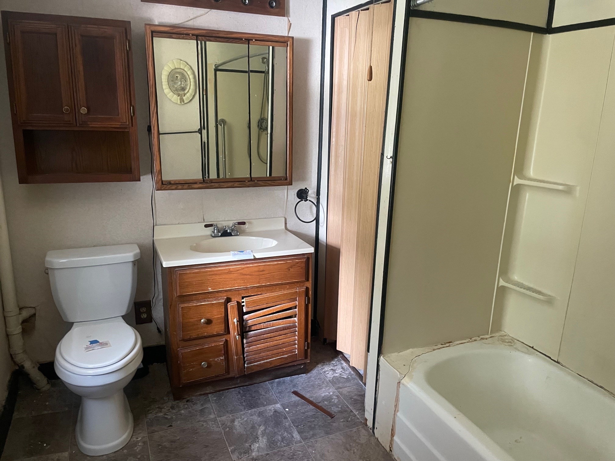 3216 N Main St, Fall River, MA 02720 - Image 10