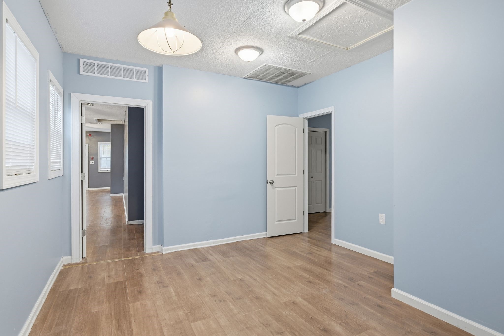 1508 Main Street, Agawam, MA 01001 - Image 9