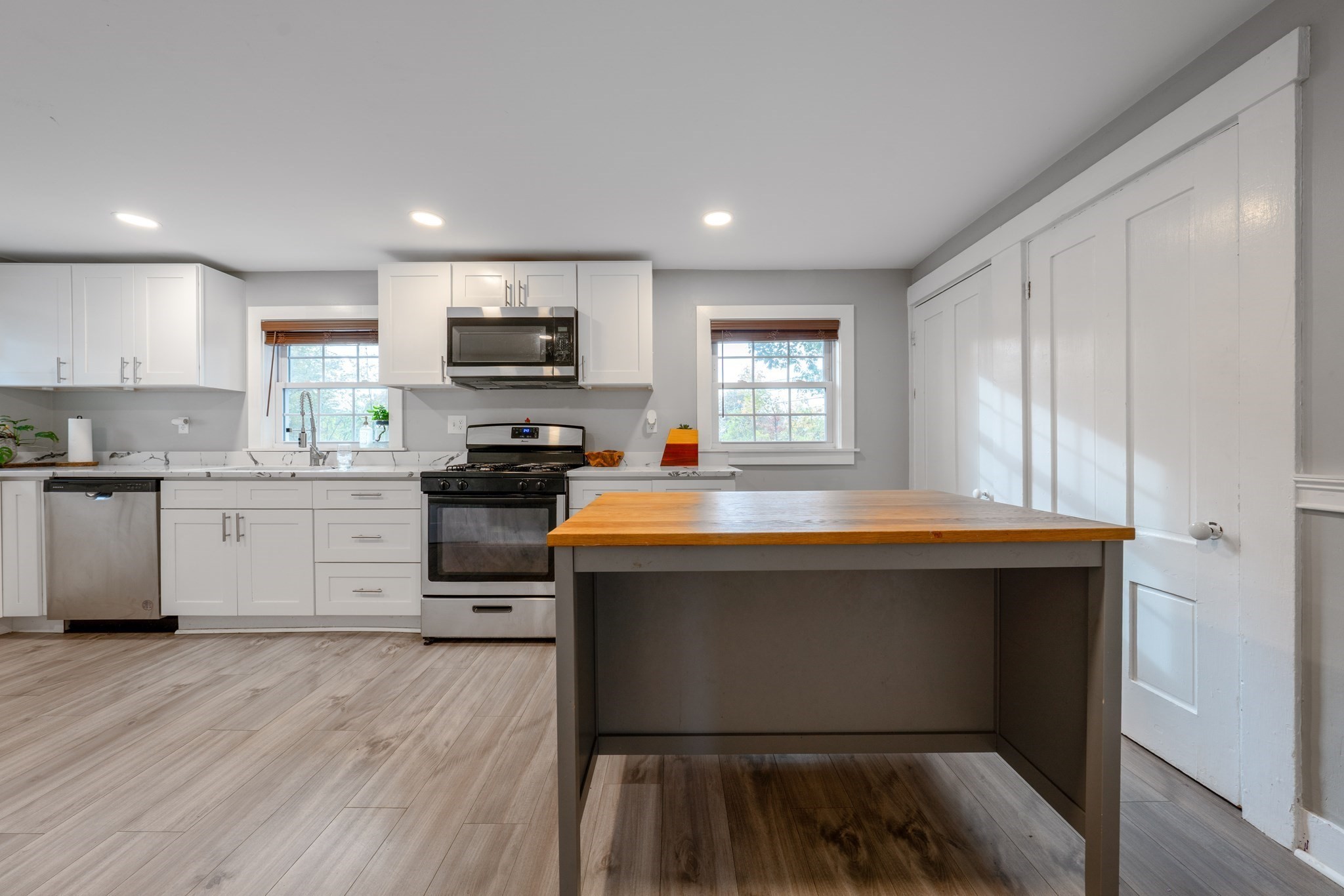 13 Washington Ave., Stoneham, MA 02180 - Image 14
