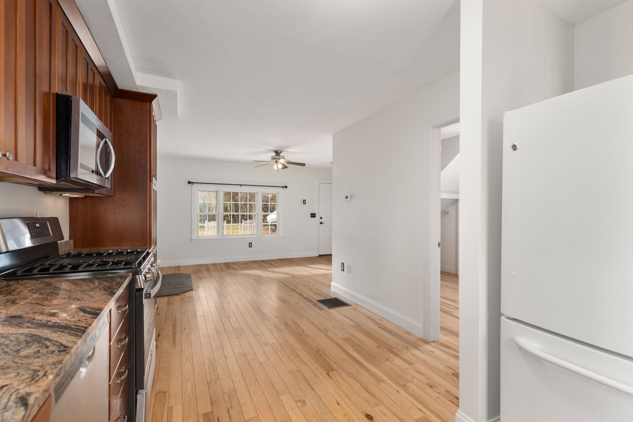 111 Drake Ln, East Brookfield, MA 01515 - Image 13