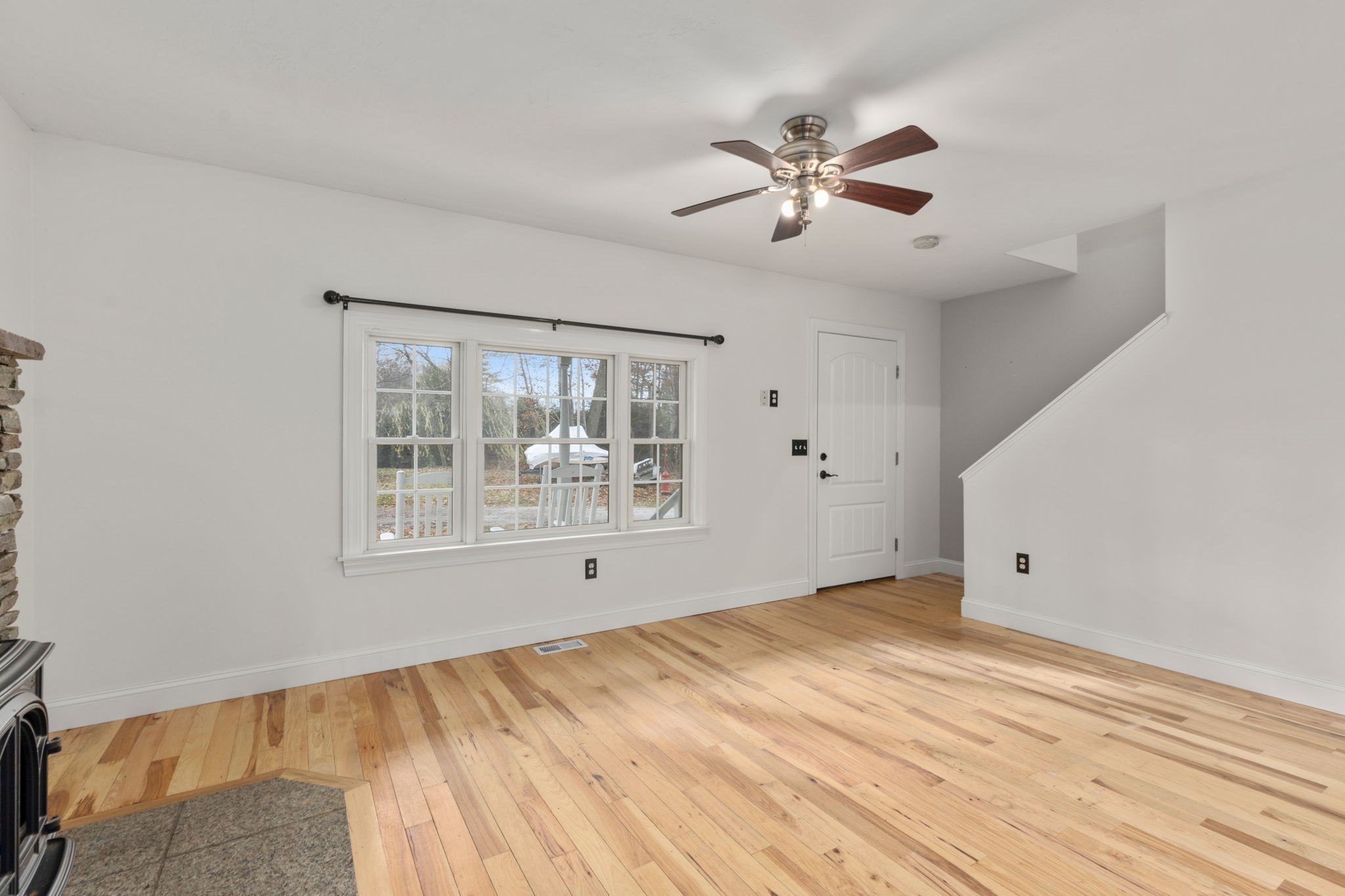 111 Drake Ln, East Brookfield, MA 01515 - Image 9