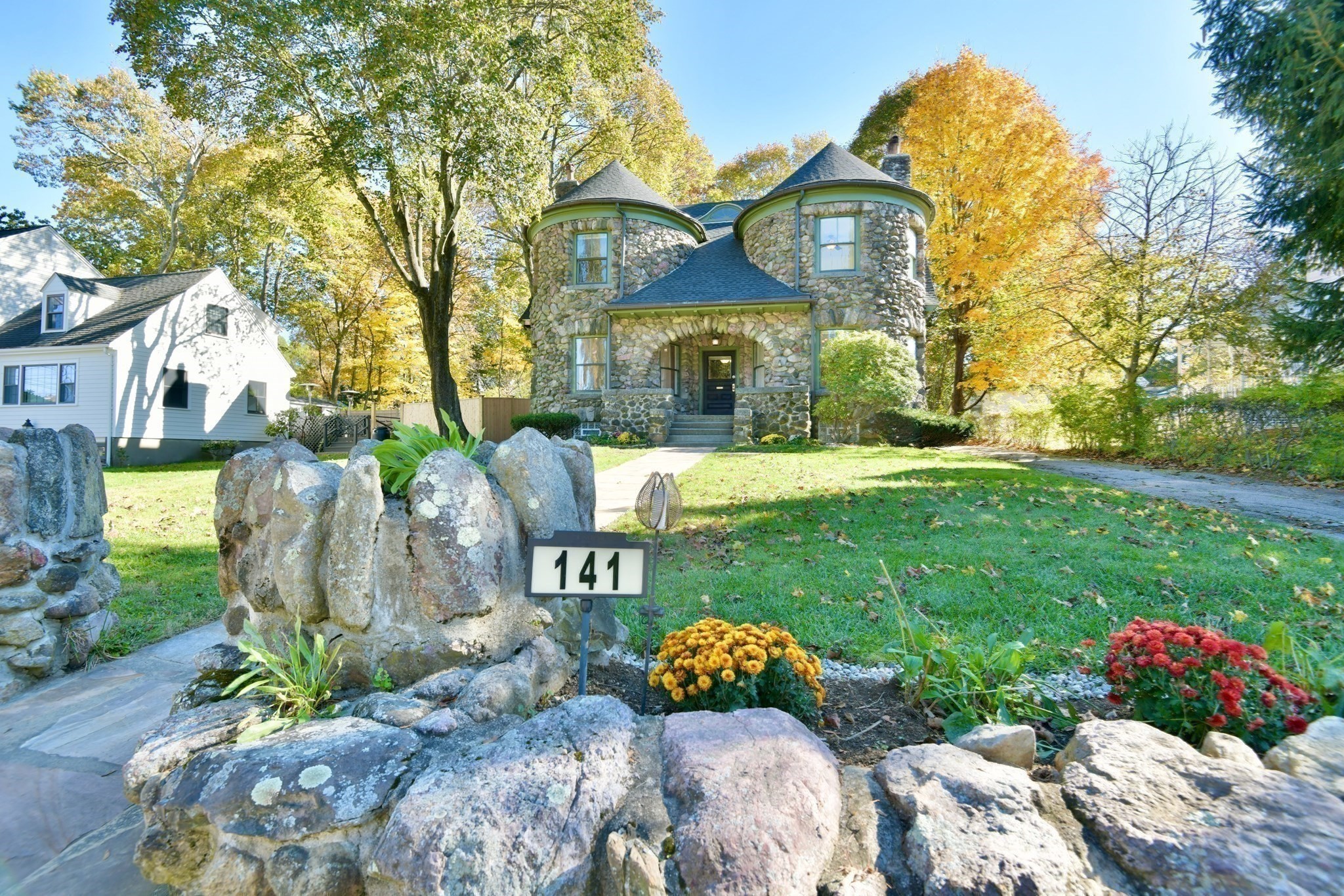 141 Beacon St, Hyde Park, Boston, MA 02136 - Image 2