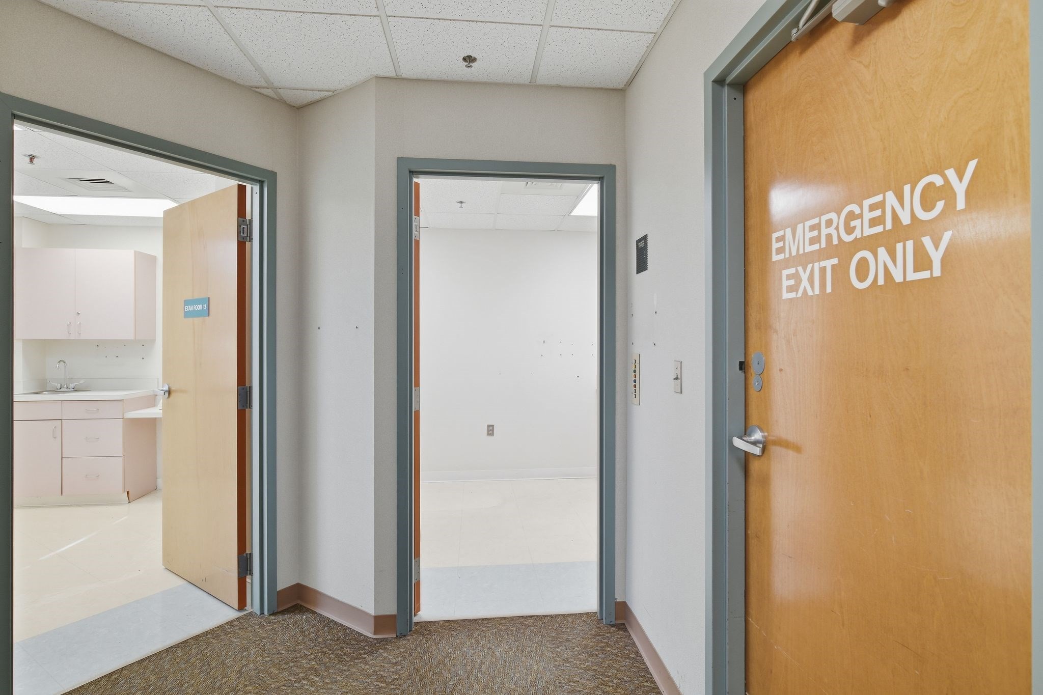 294 N Main St, East Longmeadow, MA 01028 - Image 20