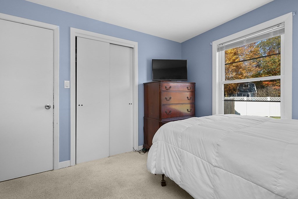 29 Squire Ln, Bellingham, MA 02019 - Image 15