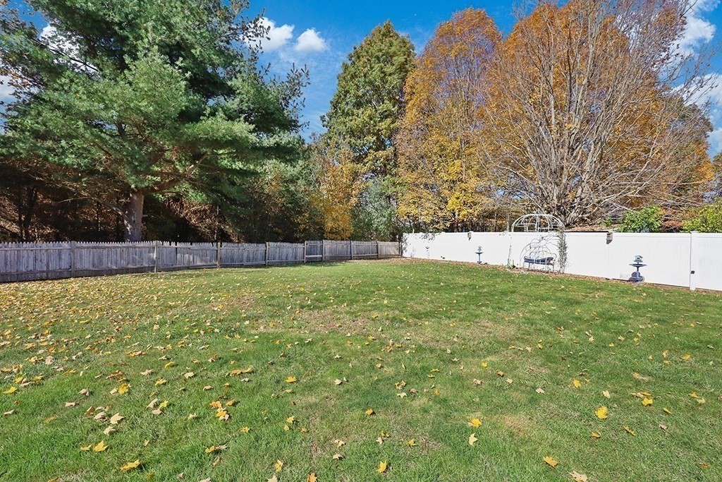 29 Squire Ln, Bellingham, MA 02019 - Image 24