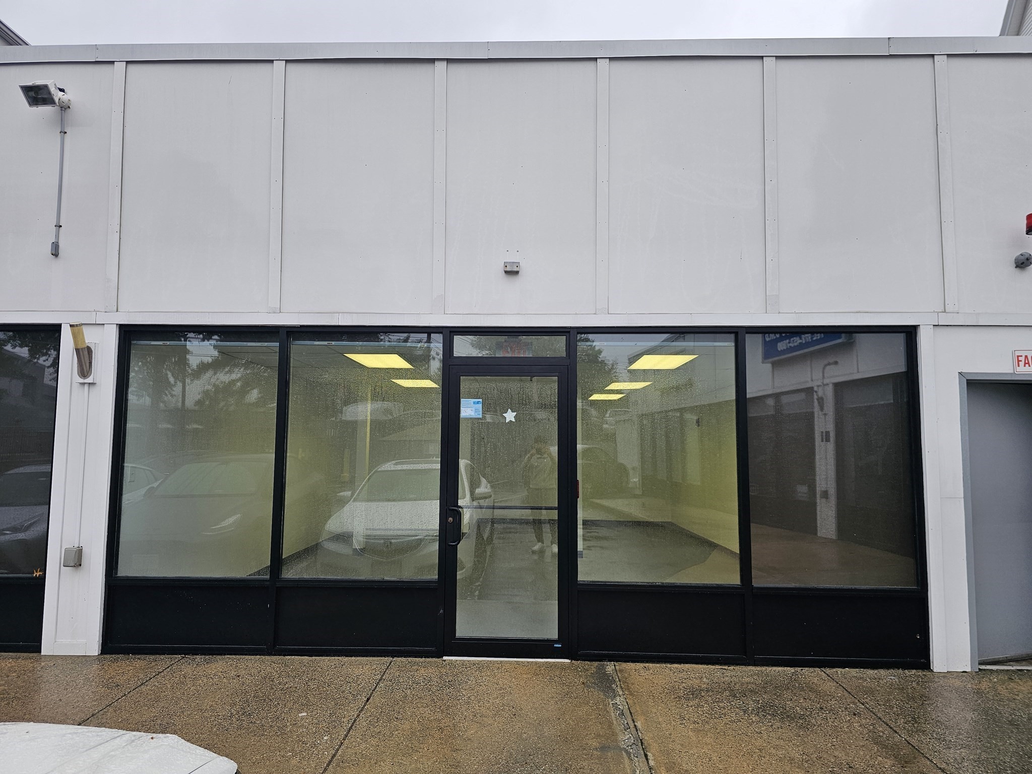 115 Chelmsford, Lowell, MA 01851 - Image 1