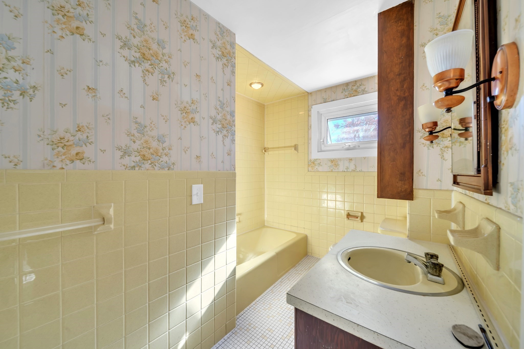 36 England Ave, Fitchburg, MA 01420 - Image 23