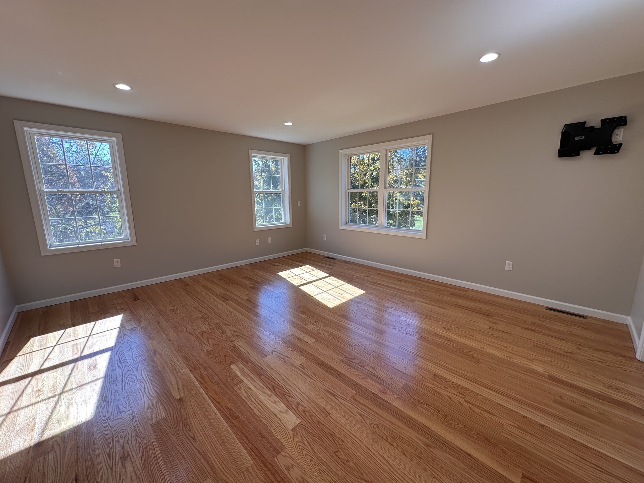 16 Rita Ln, Belchertown, MA 01007 - Image 15